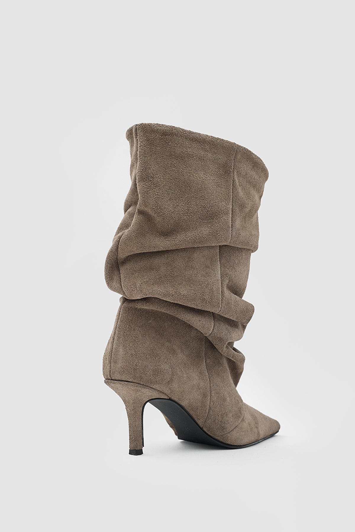 VELORA SLOUCHY BOOT - Kum Suet