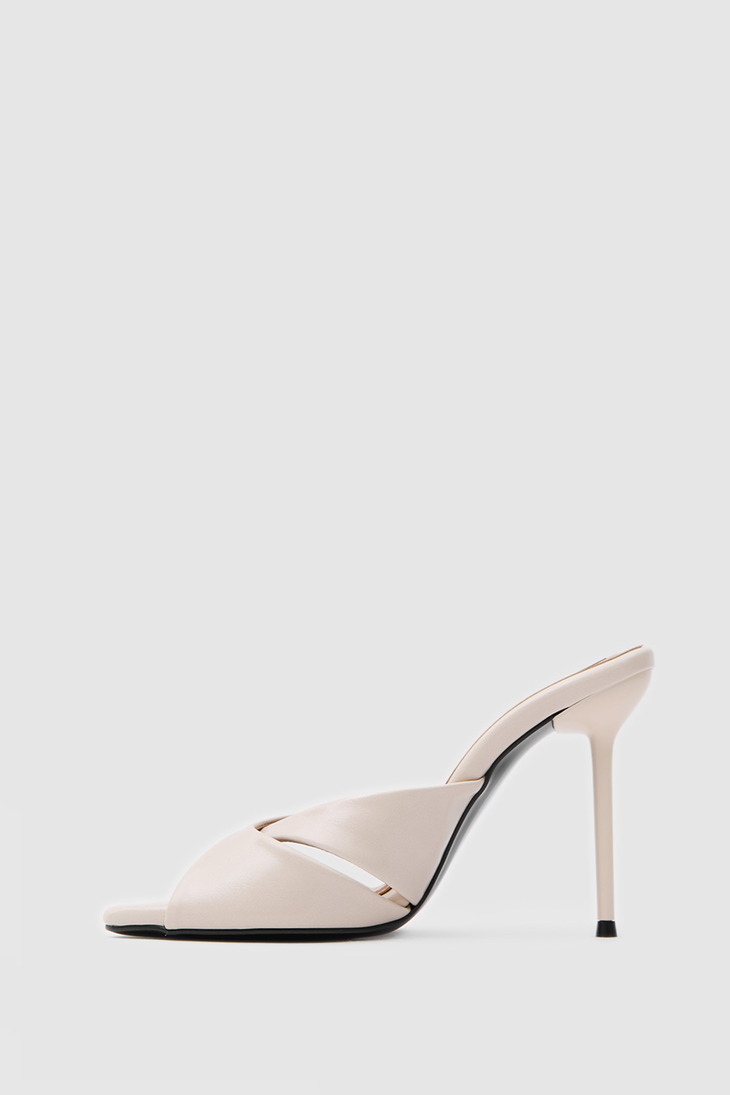 SUVEA X Shape Luxe Heels