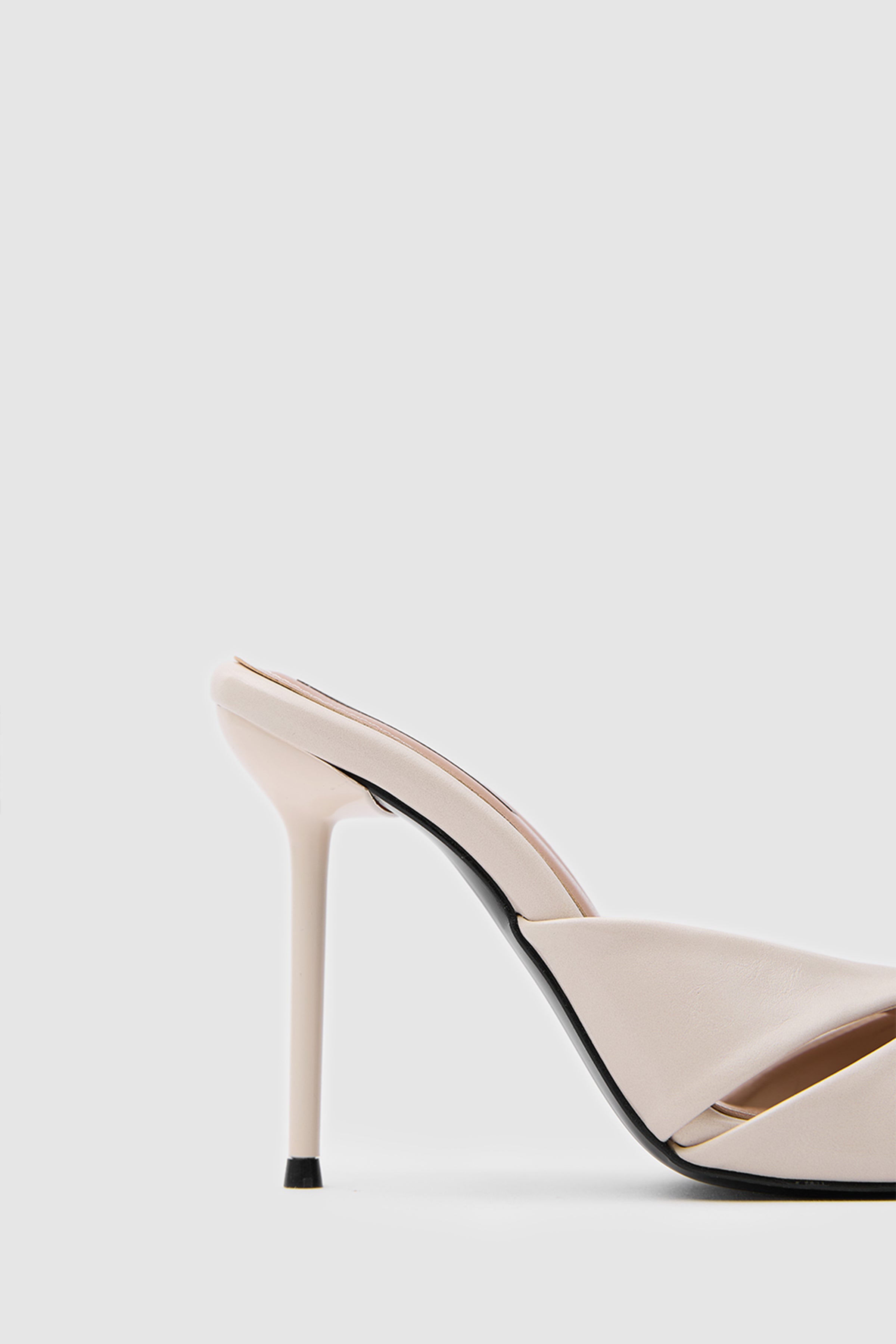 SUVEA X Shape Luxe Heels