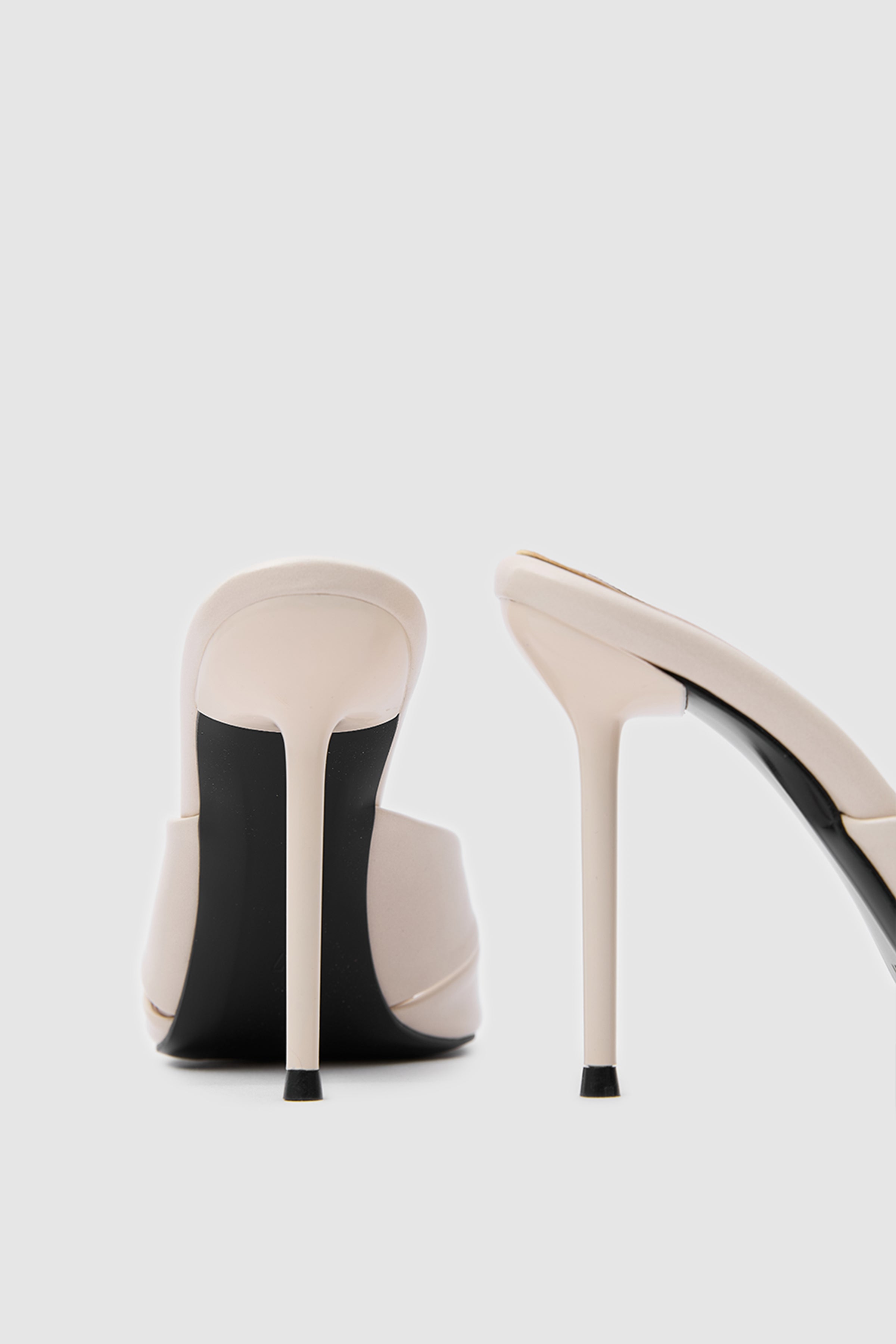 SUVEA X Shape Luxe Heels