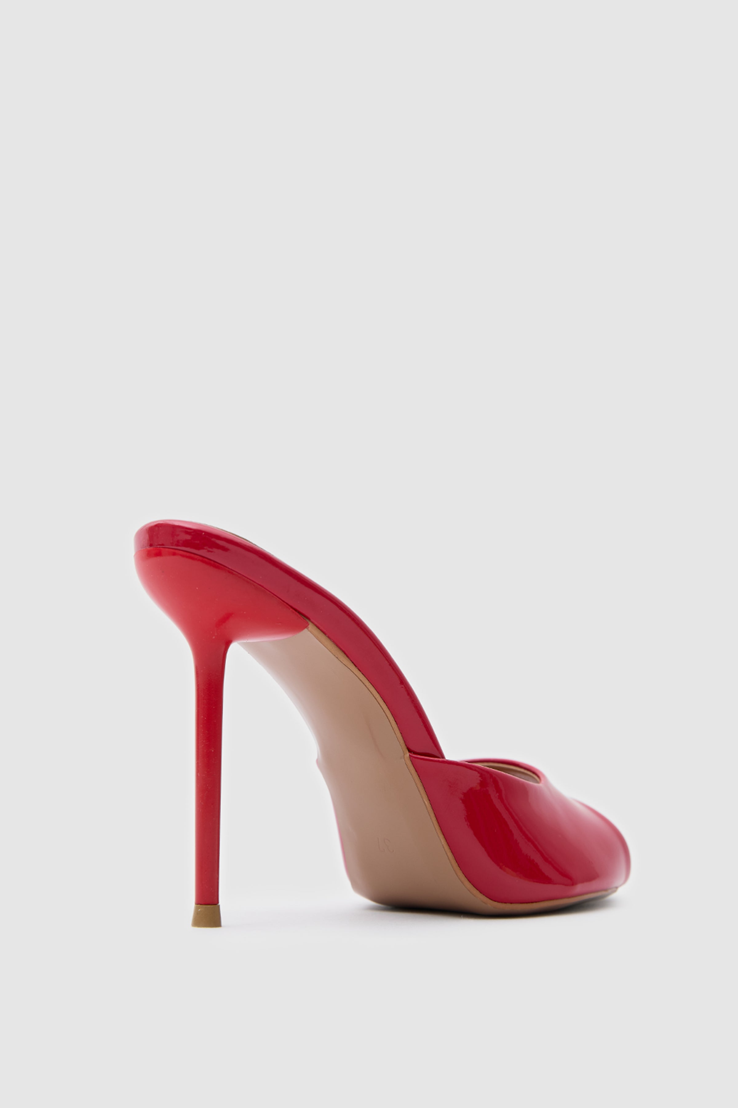 SUVEA Essential Shape Luxe Heels