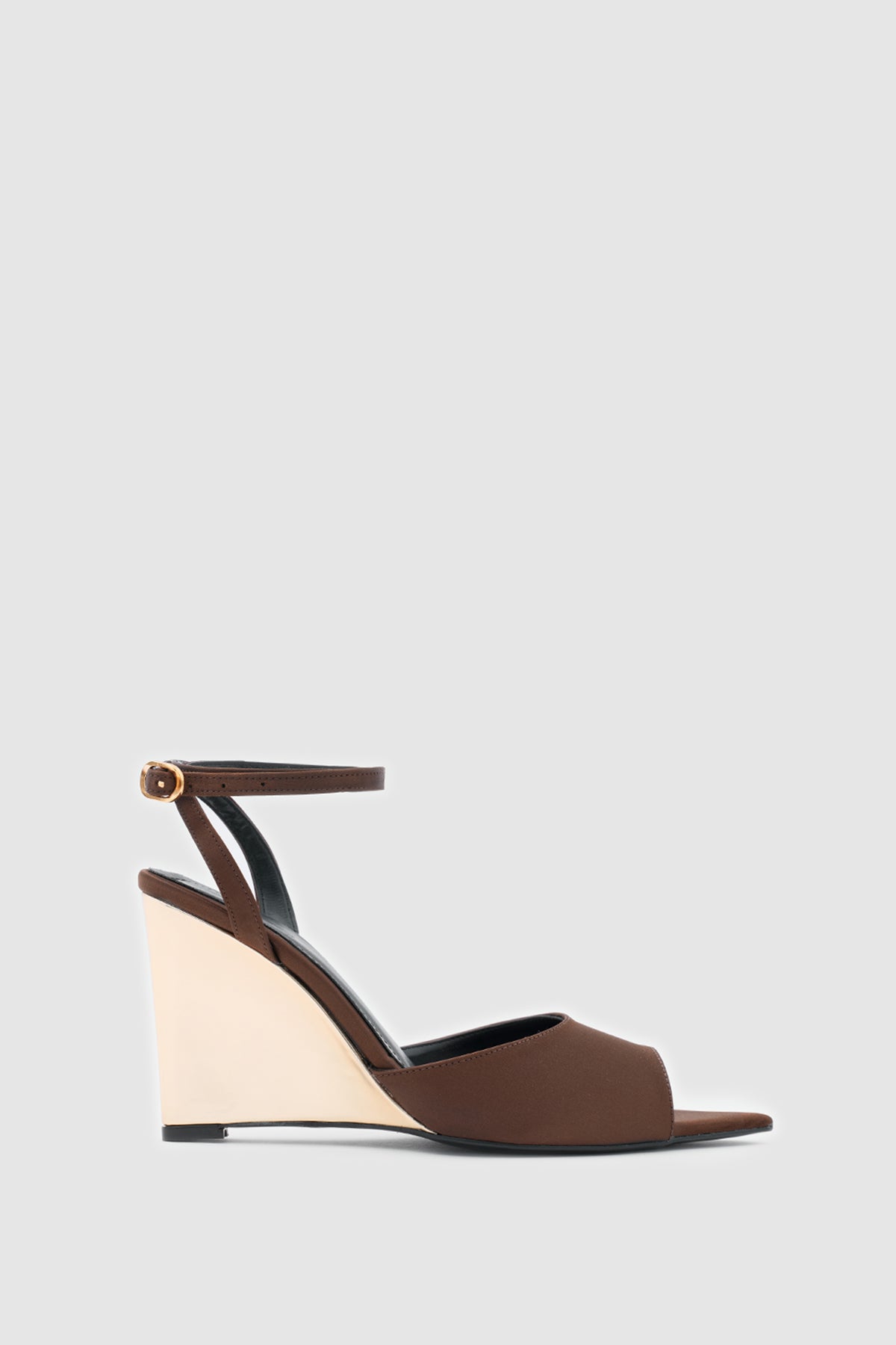 SUVEA Essential Curve Shape Wedges