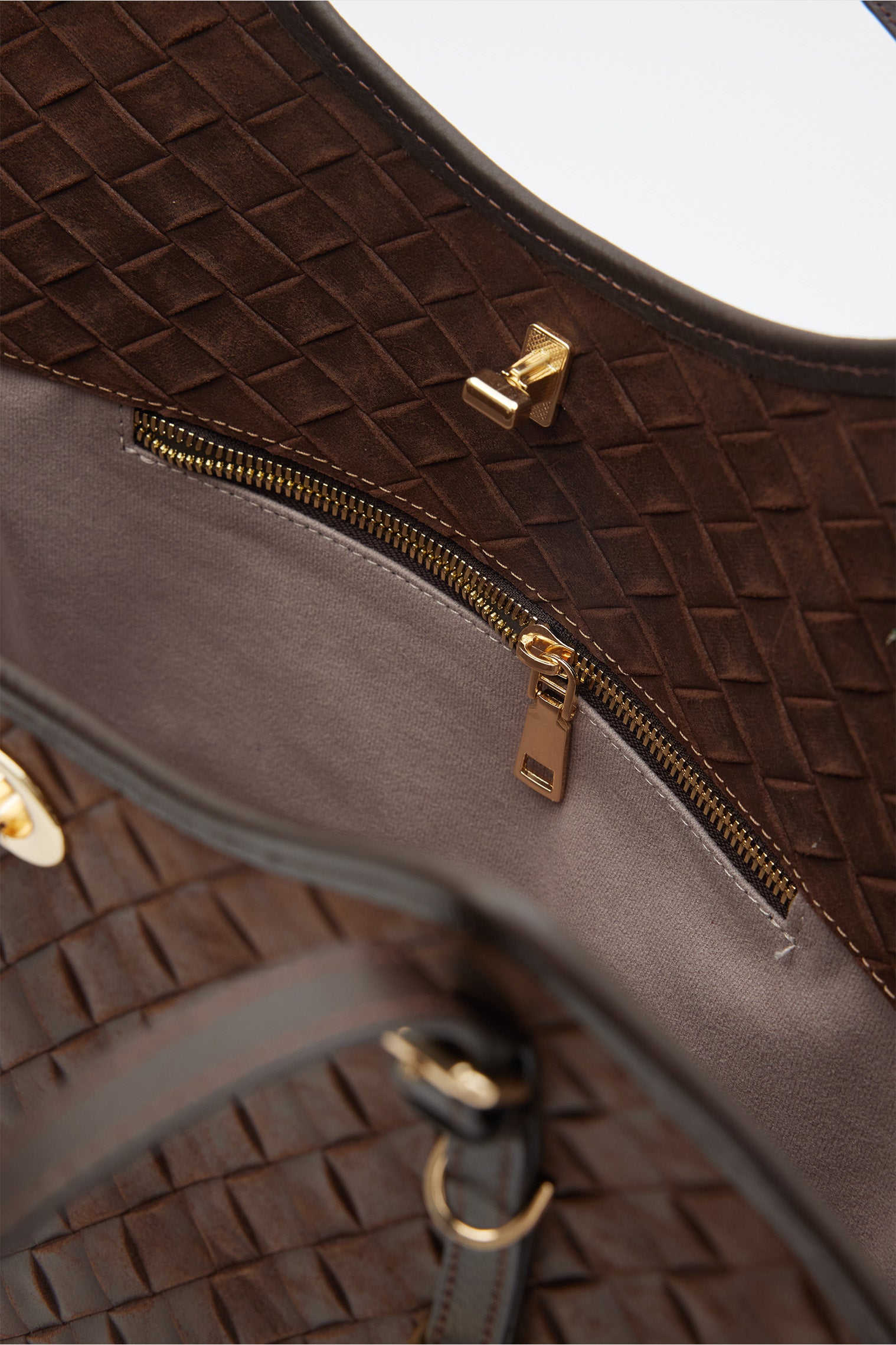 SUVEA DAREN Woven Leather