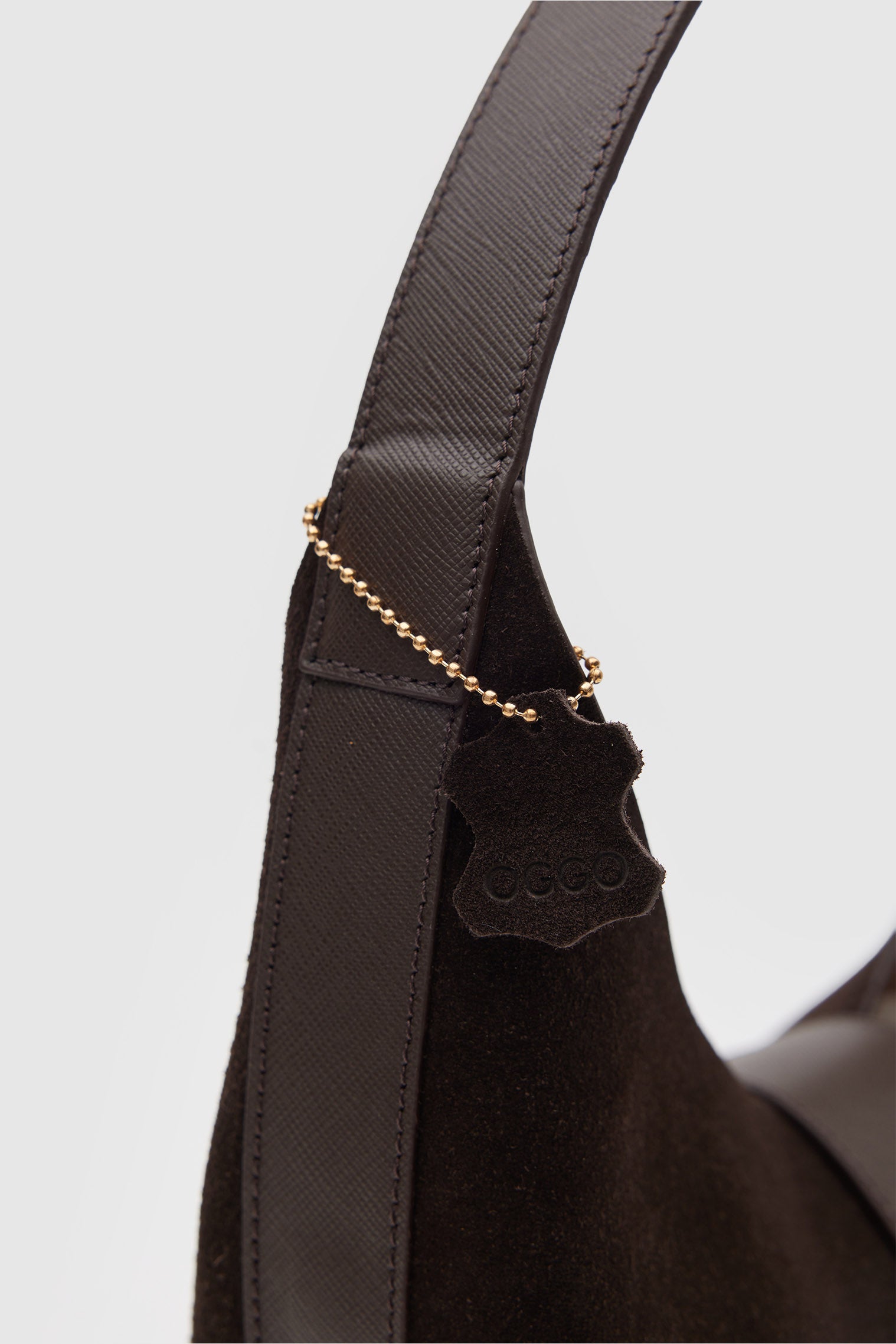 OGGO SUVEA HAKİKİ SÜET DERİ Omuz Çantası