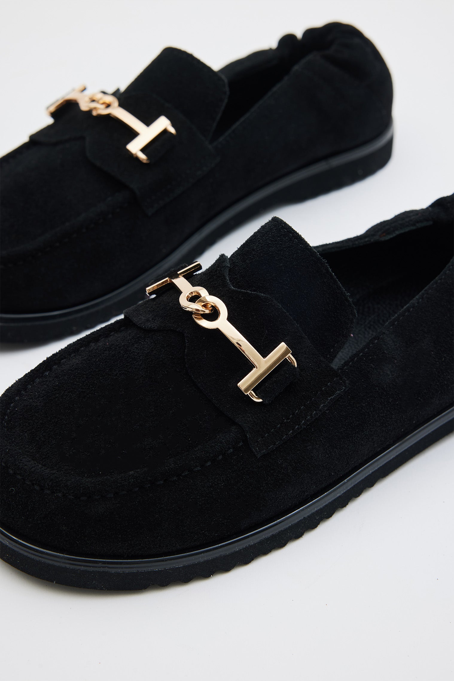 OGGO SUVEA SÜET HAKİKİ DERİ TOKALI FLOTER