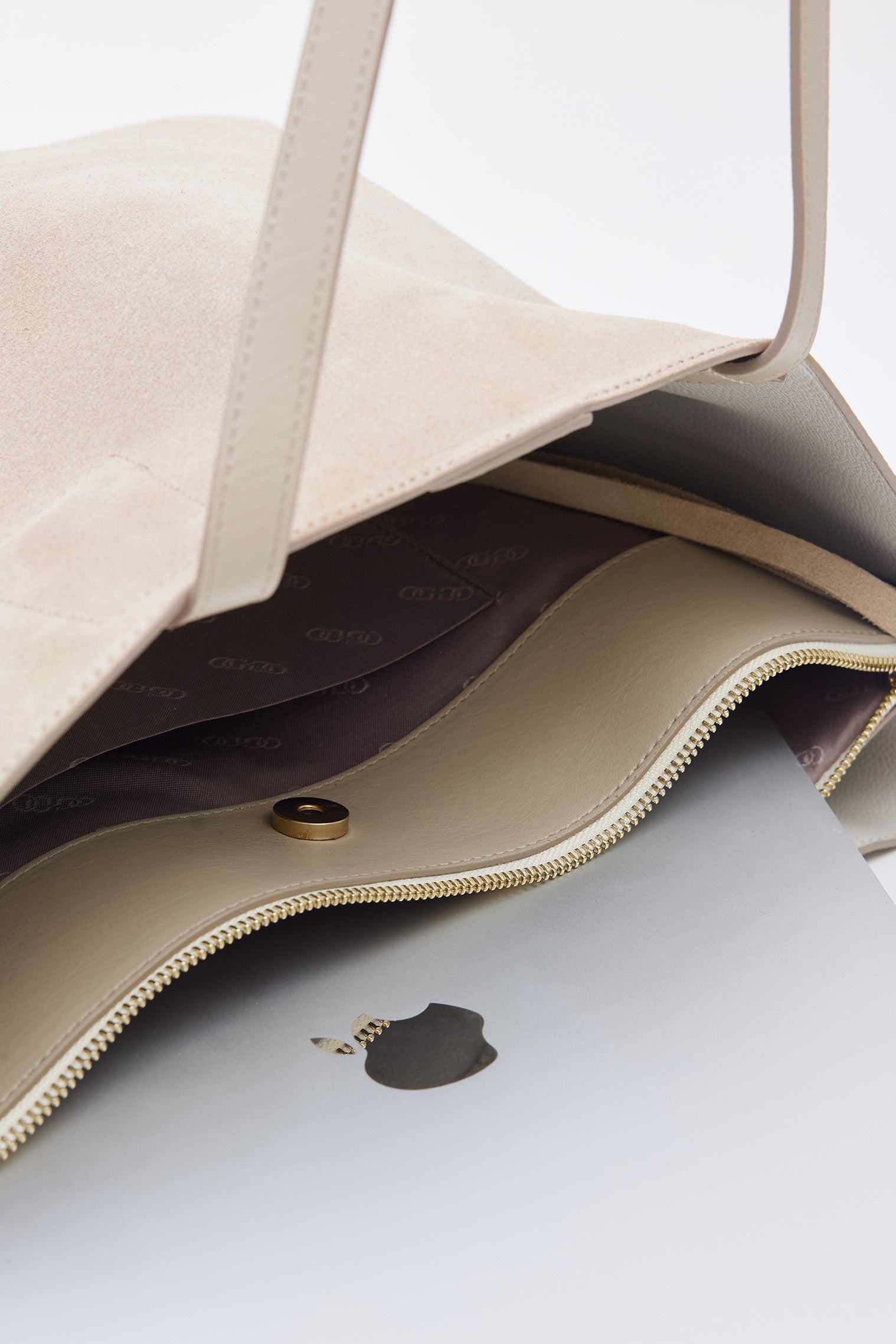 OGGO SUVEA LİTE SÜET DERİ Omuz Çantası