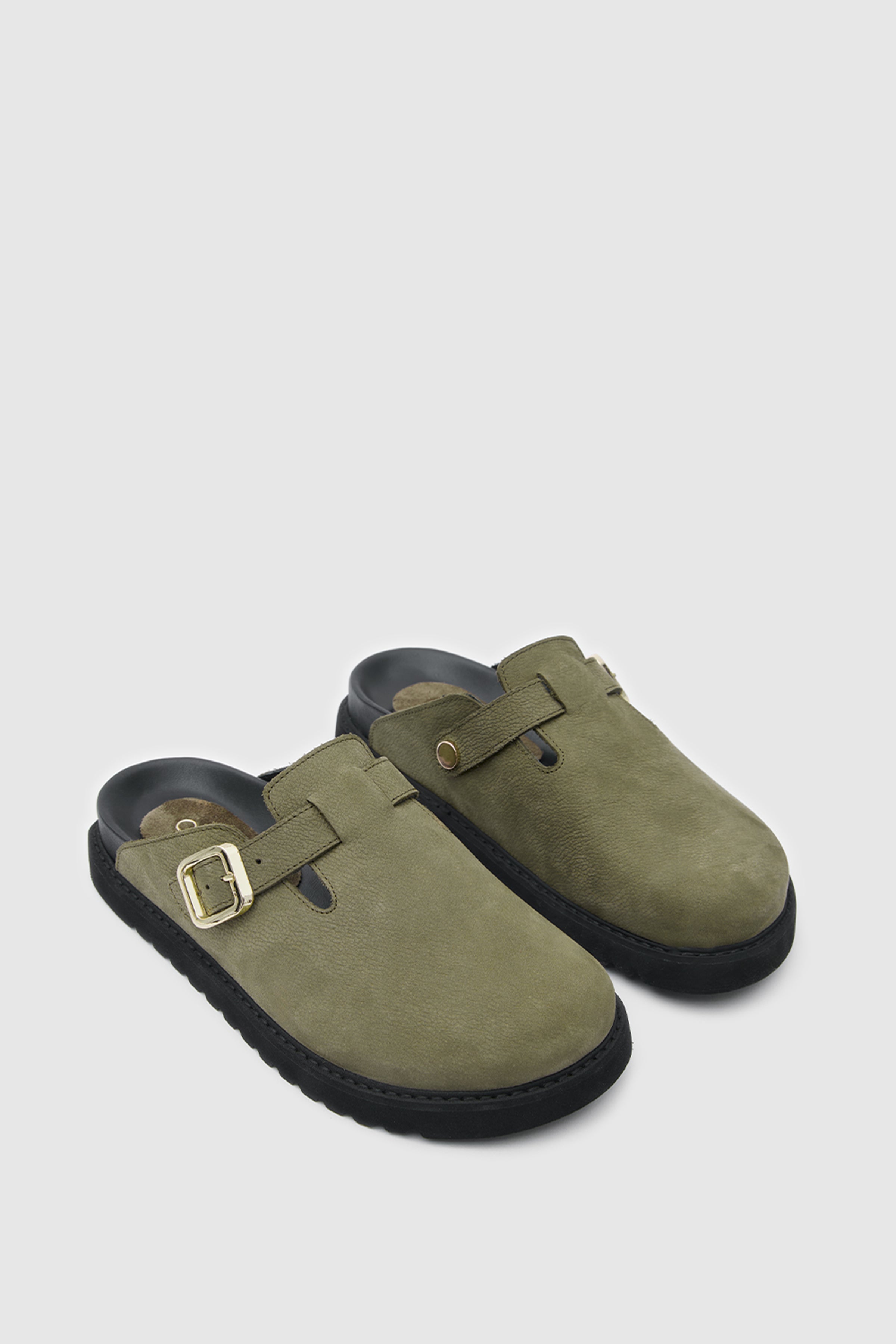 OGGO SUVEA NUBUK DERİ TERLİK