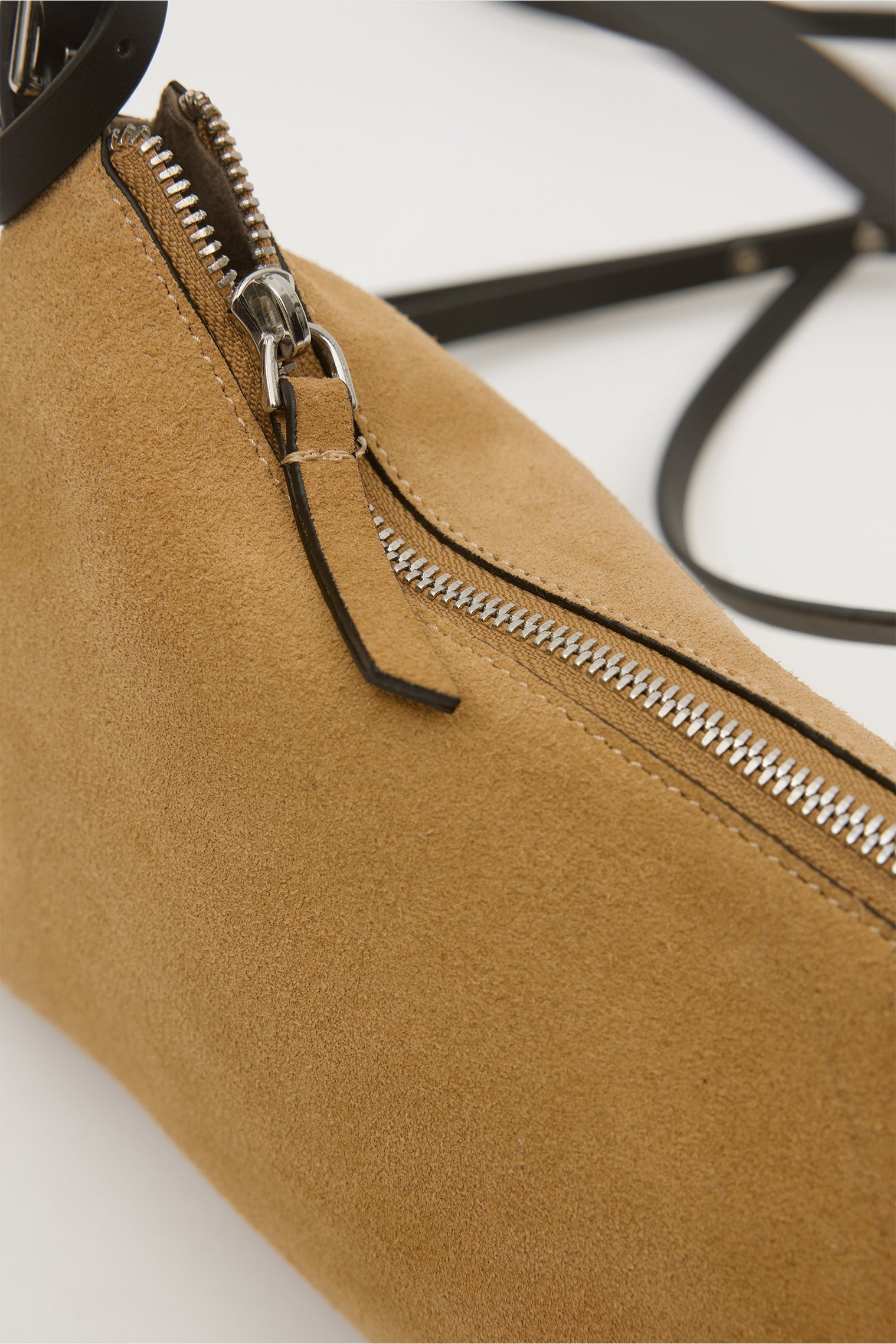 OGGO SUVEA HAKİKİ SÜET DERİ Çapraz Çanta