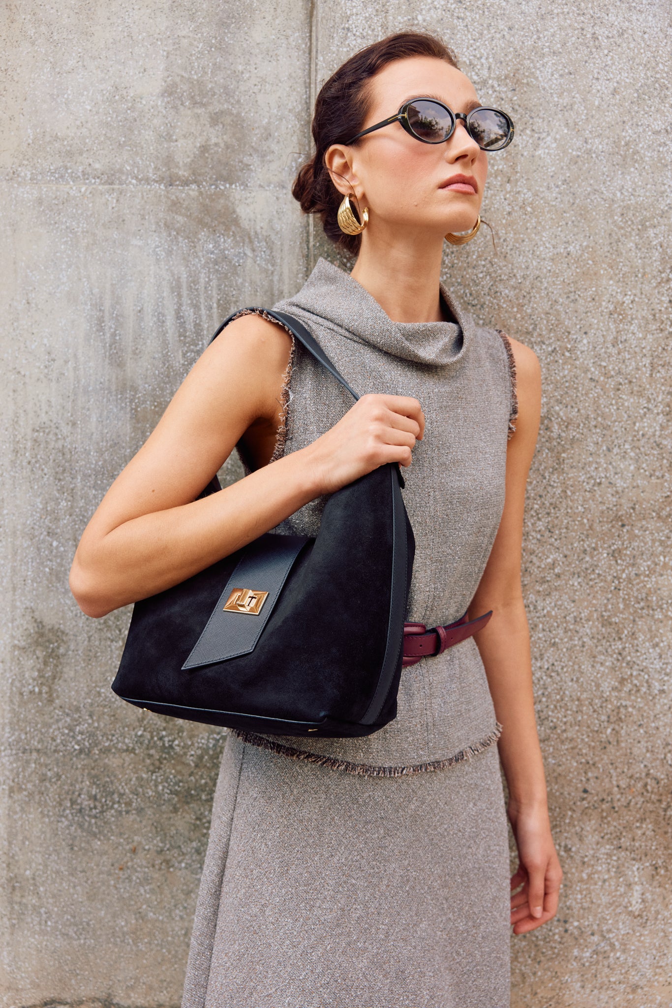 OGGO SUVEA HAKİKİ SÜET DERİ Omuz Çantası