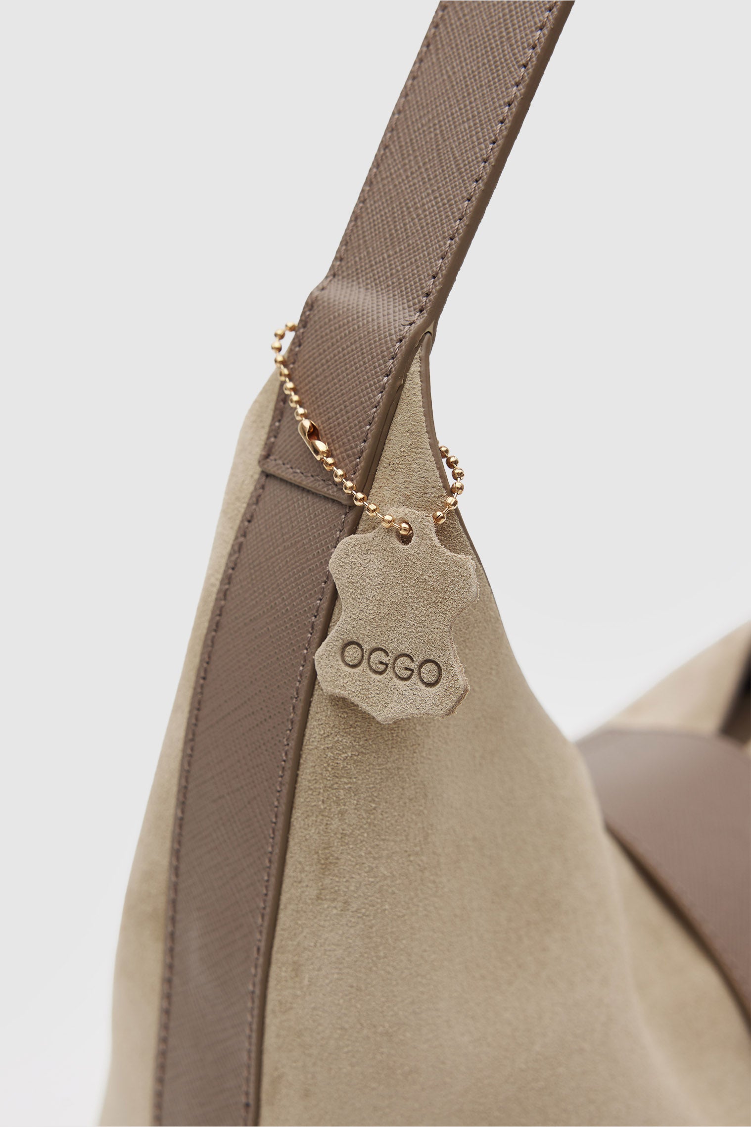 OGGO SUVEA HAKİKİ SÜET DERİ Omuz Çantası