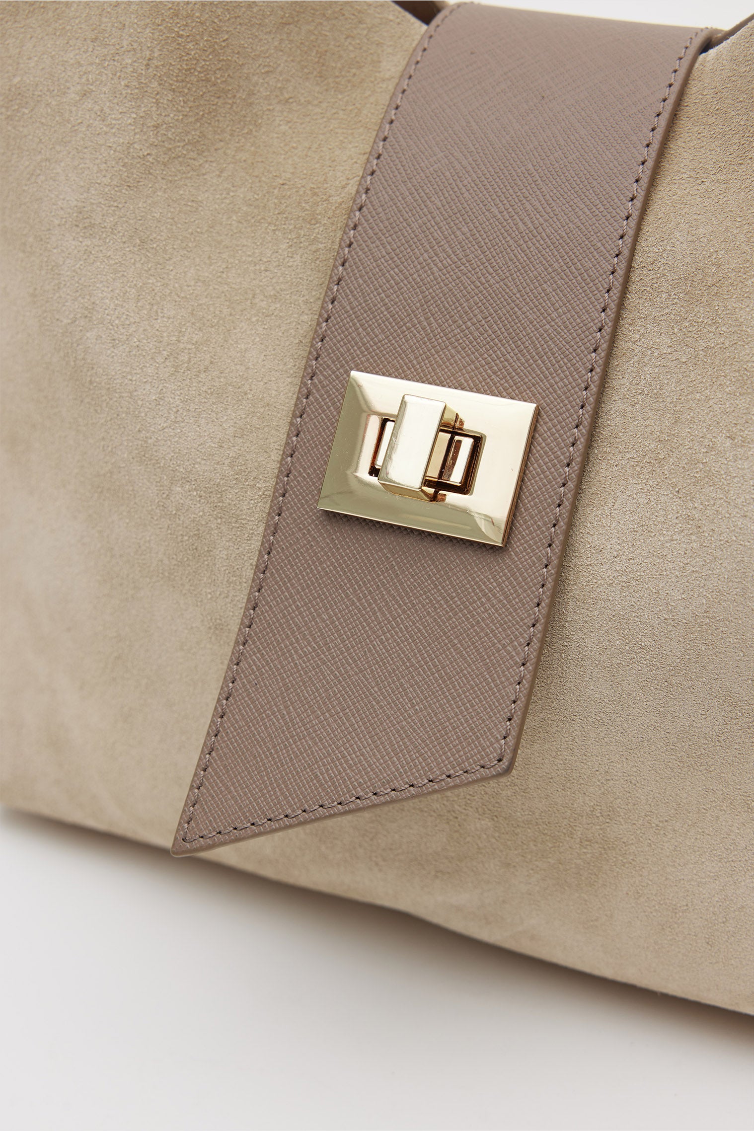 OGGO SUVEA HAKİKİ SÜET DERİ Omuz Çantası