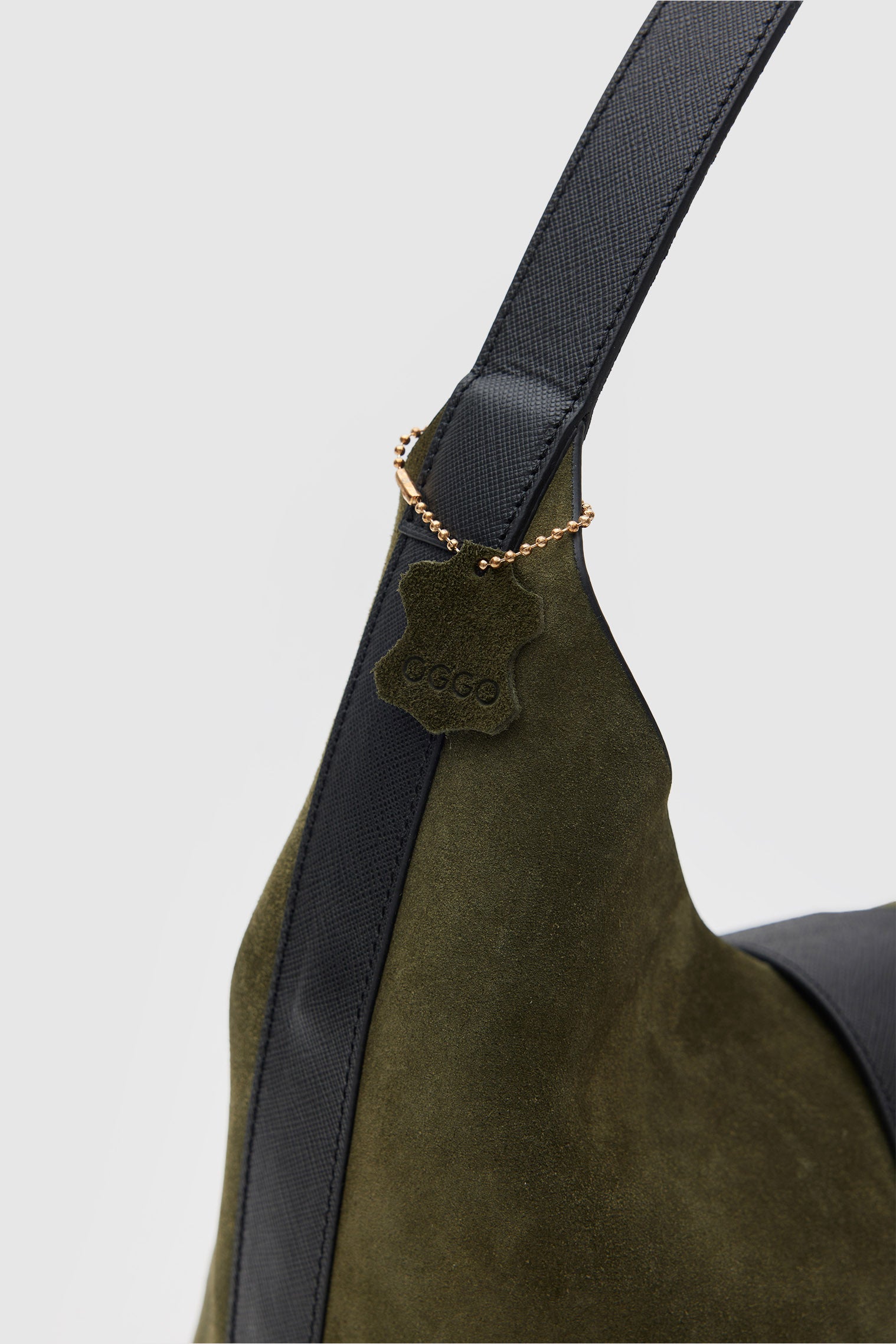 OGGO SUVEA HAKİKİ SÜET DERİ Omuz Çantası