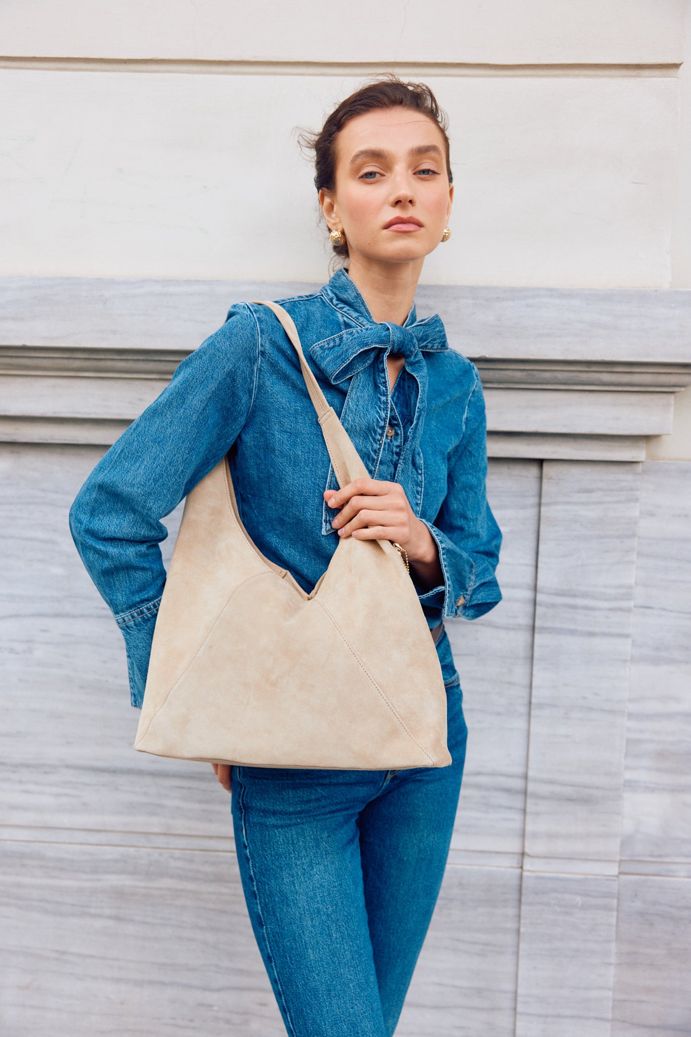 SUVEA NERA Suede