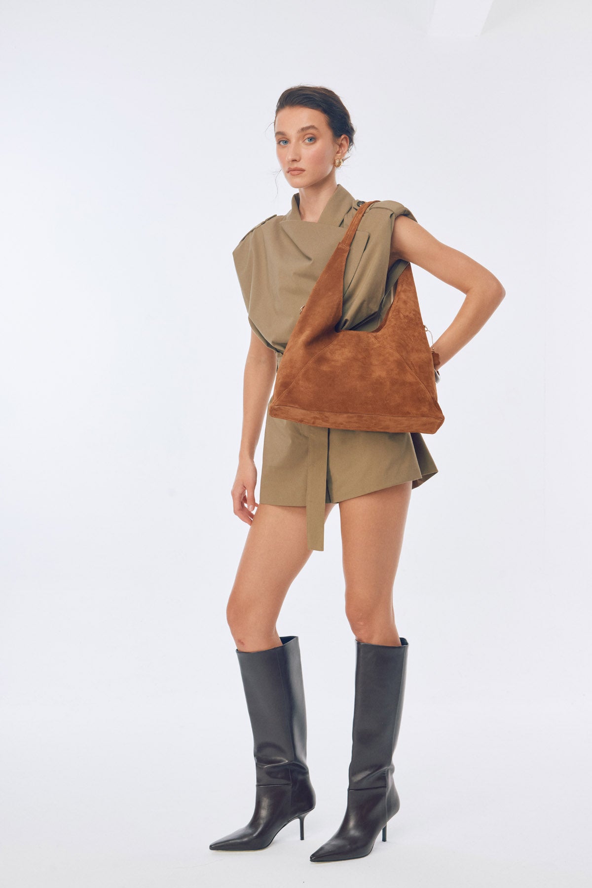 SUVEA NERA Suede