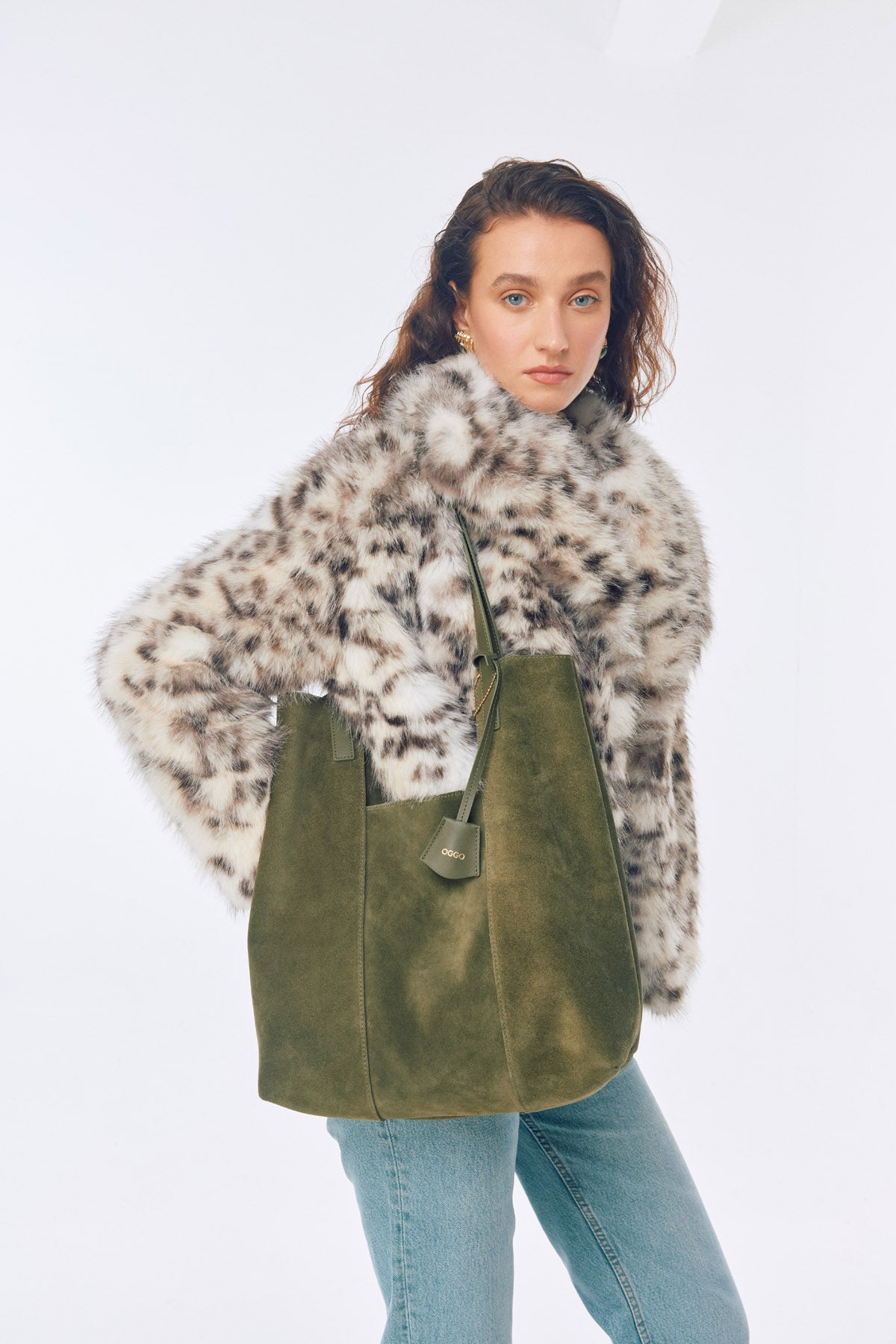 OGGO SUVEA HAKİKİ SÜET DERİ Omuz Çantası