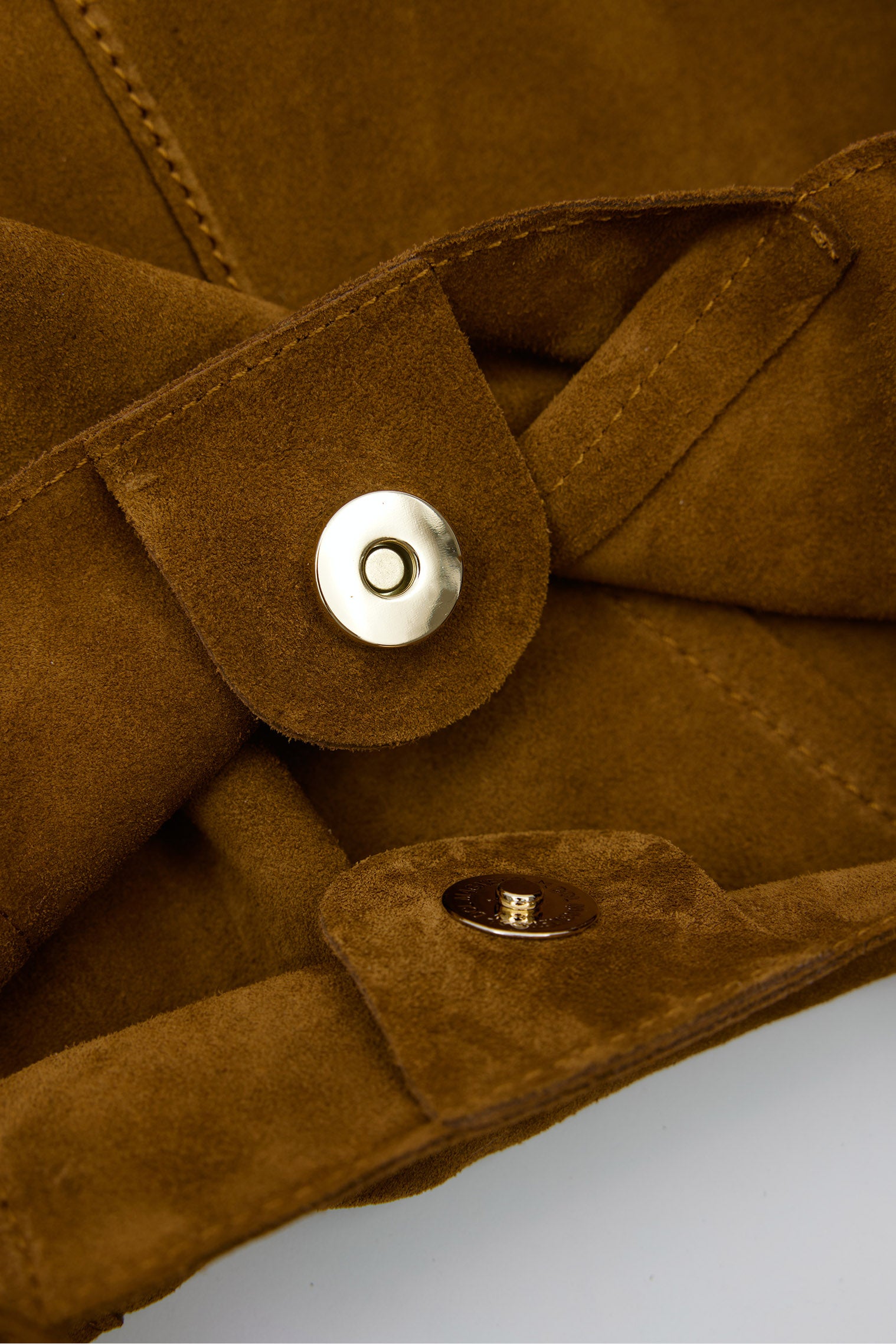 OGGO SUVEA HAKİKİ SÜET DERİ Omuz Çantası