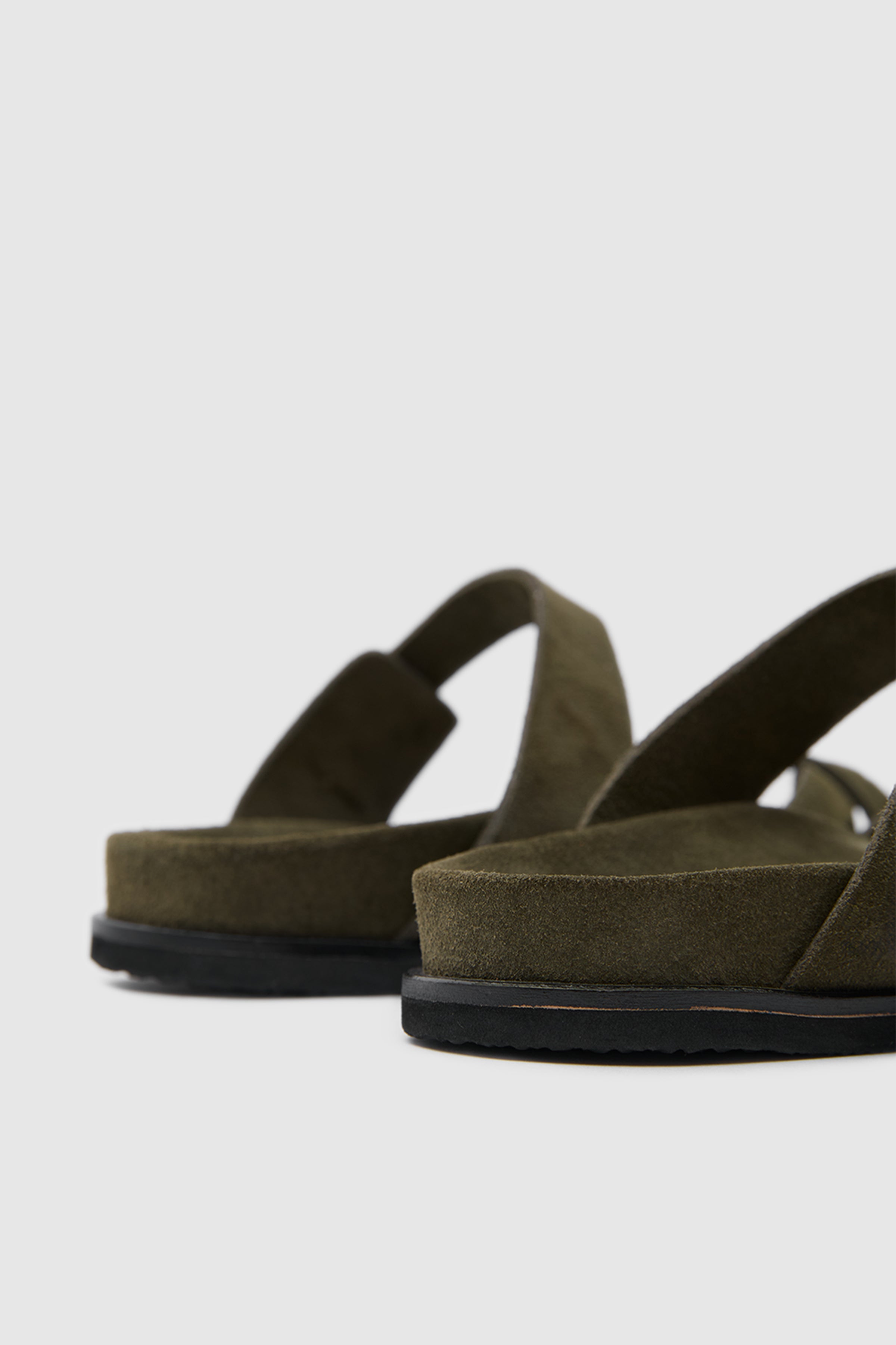 TERRA NOMAD SÜET DERİ ÇİFT TOKALI SANDALET