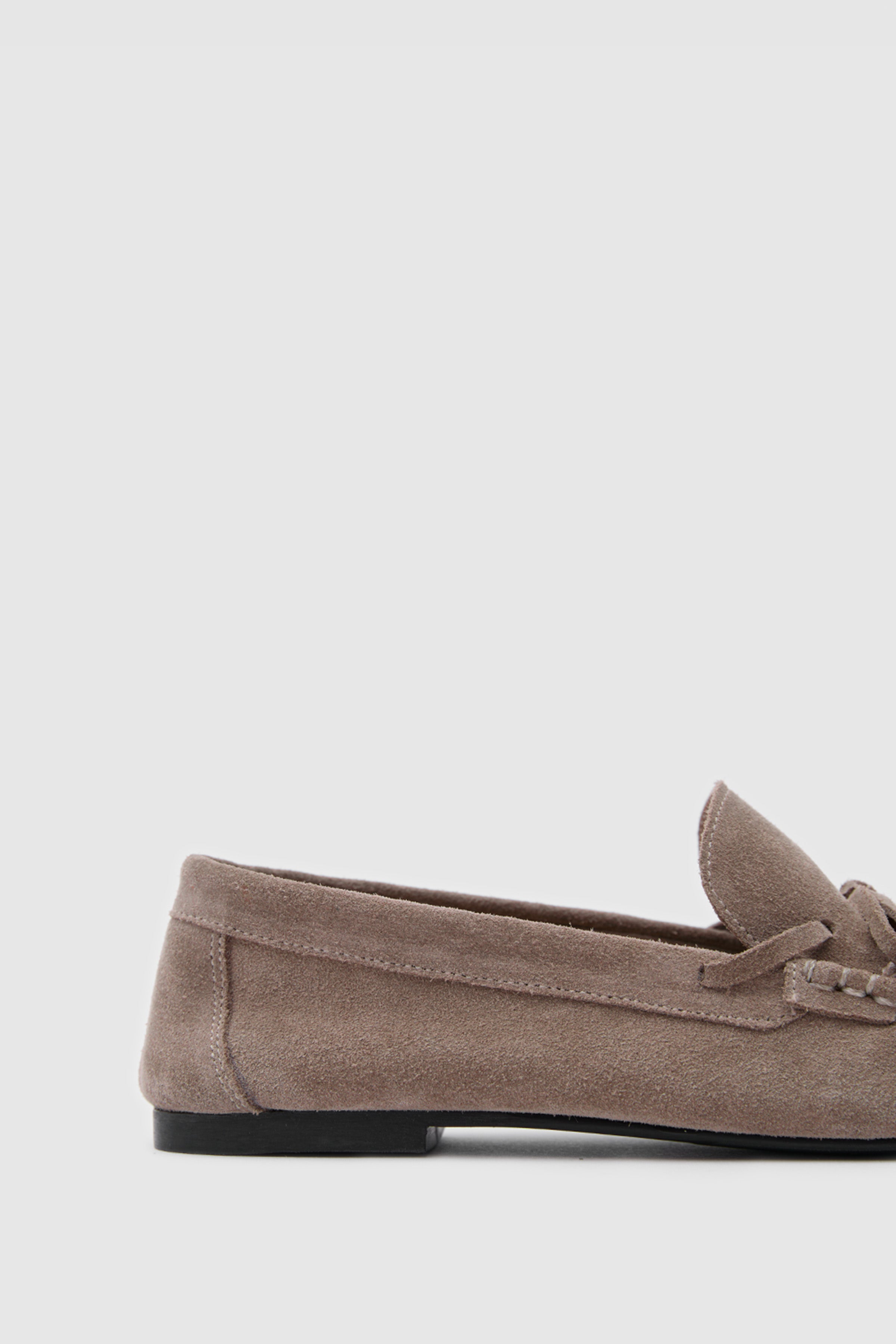 OGGO SUVEA SÜET HAKİKİ DERİ FİYONLU & SARAÇLI LOAFER