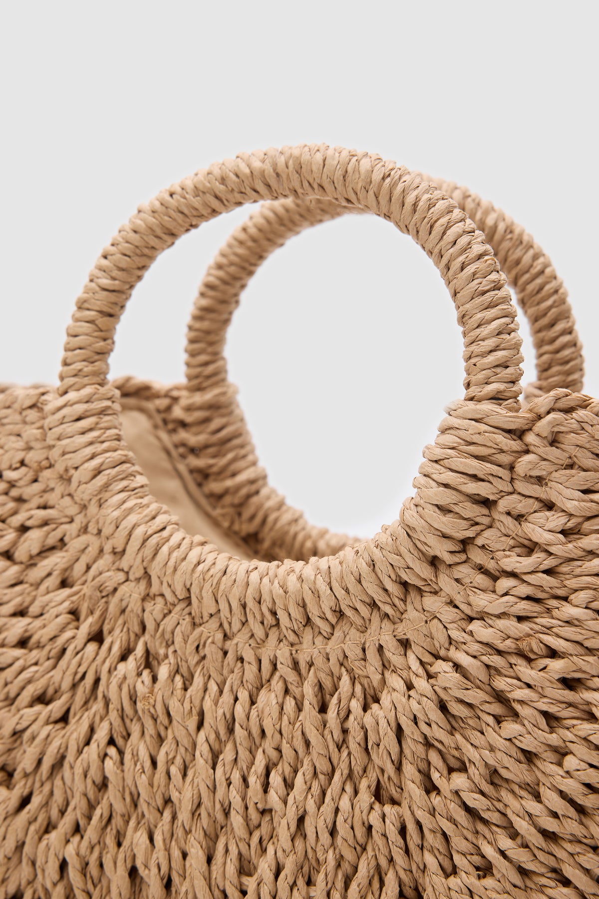 Oggo Büyük Boy Camel Hasır Örgü Saplı, El ve Çapraz Çanta