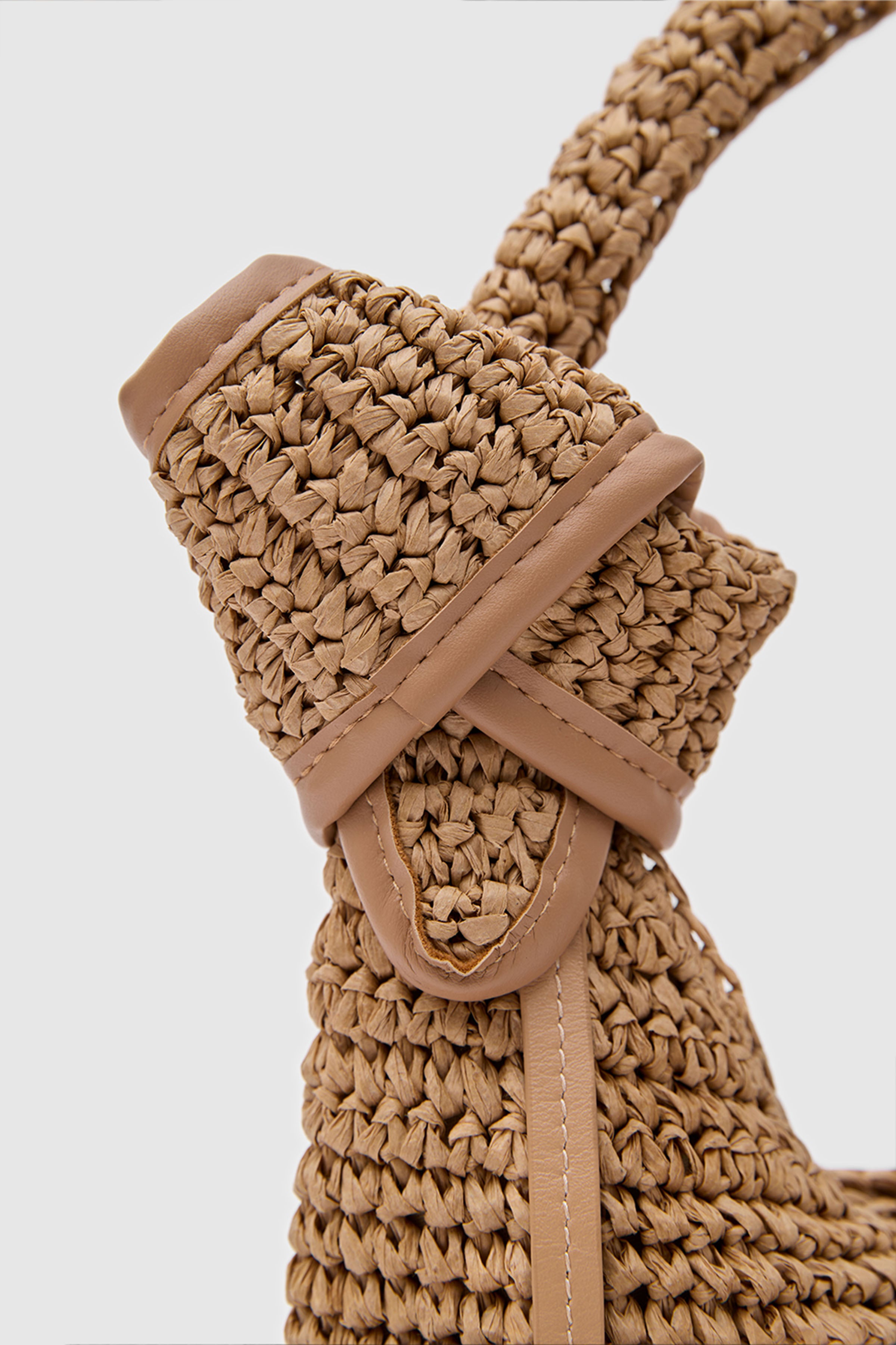 OGGO WİCKER Bow Baguette
