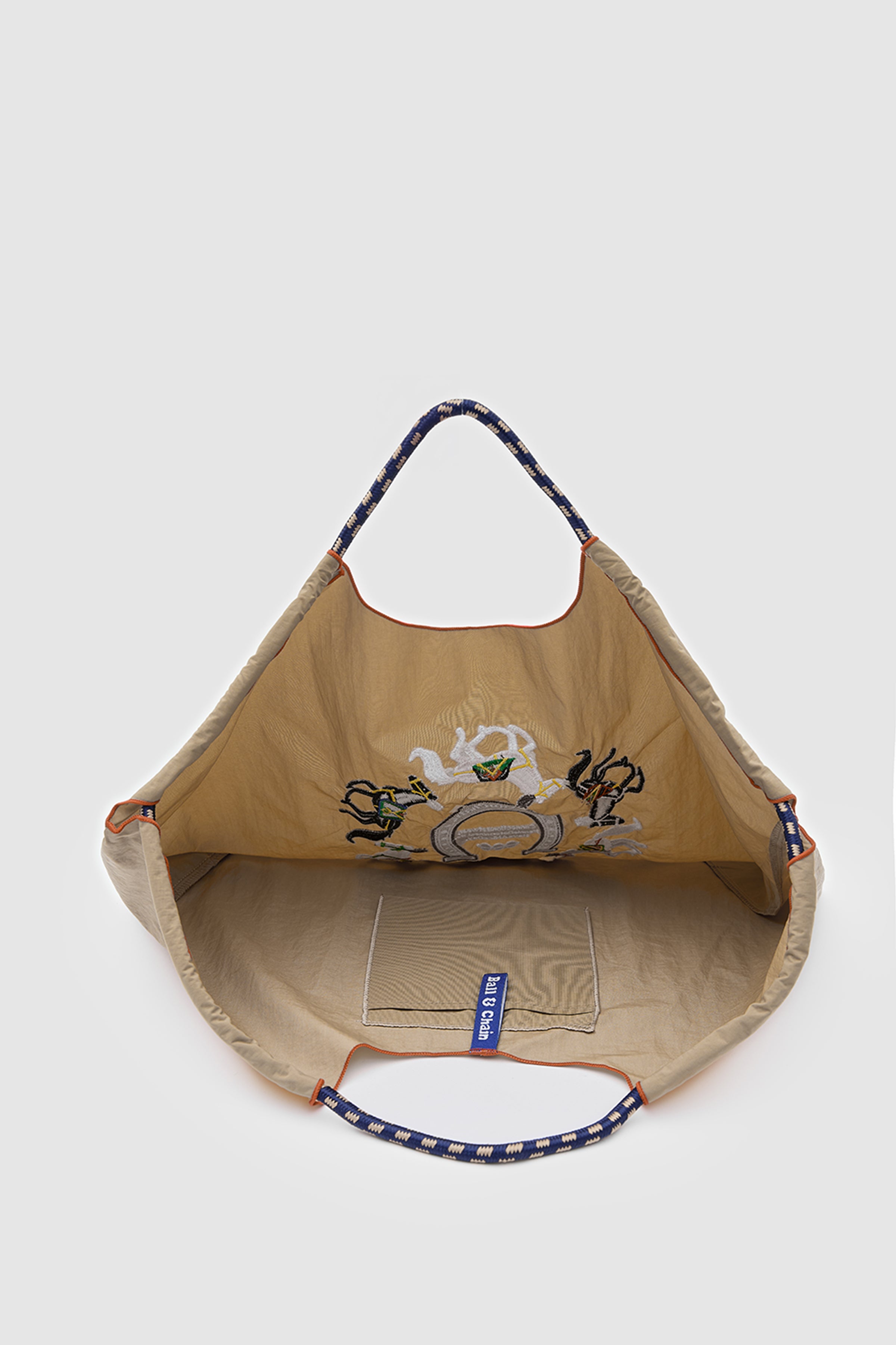 BLOOM STORIES  CYCLE EARTH L