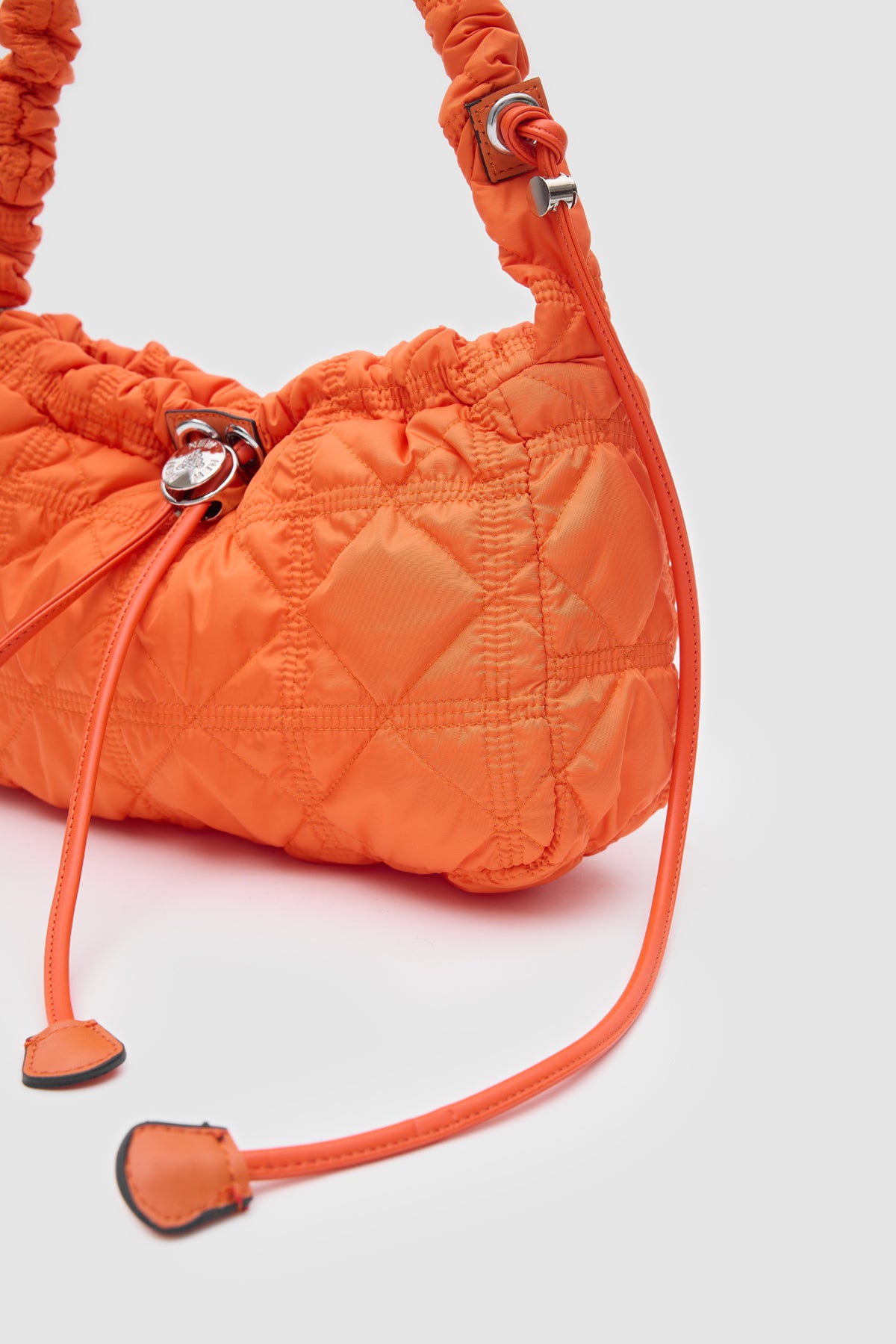 OGGO Puff & Go Classic Çapraz Çanta