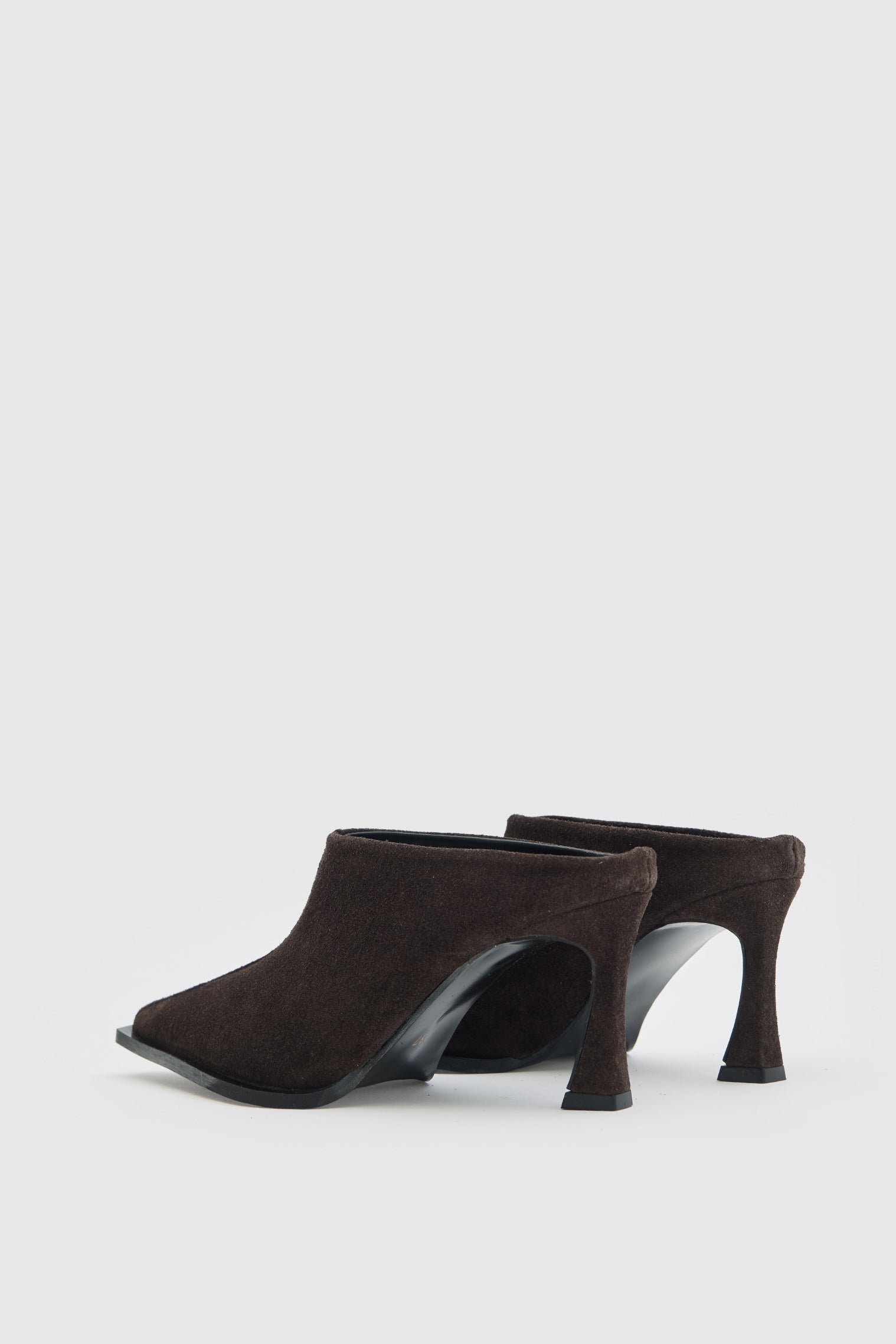 OGGO SUVEA SÜET HAKİKİ DERİ TOPUKLU AYAKKABI