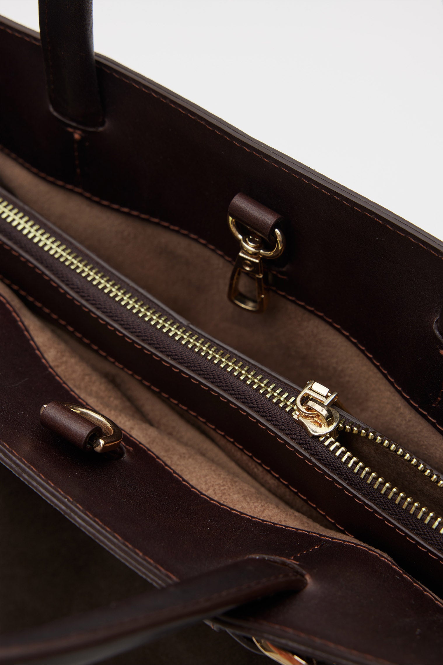 OGGO SUVEA HAKİKİ DERİ El Çantası