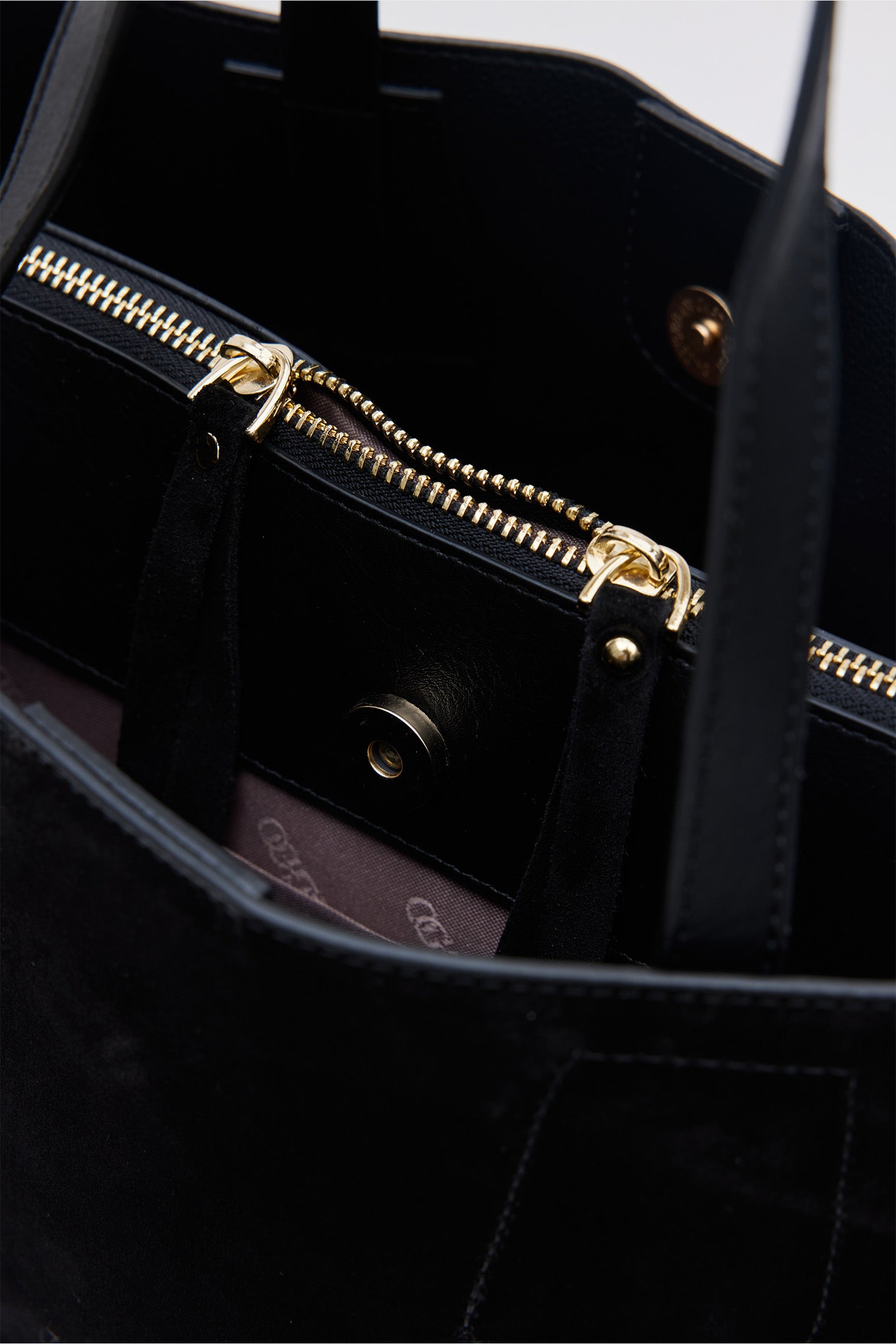 OGGO SUVEA LİTE SÜET DERİ El Çantası