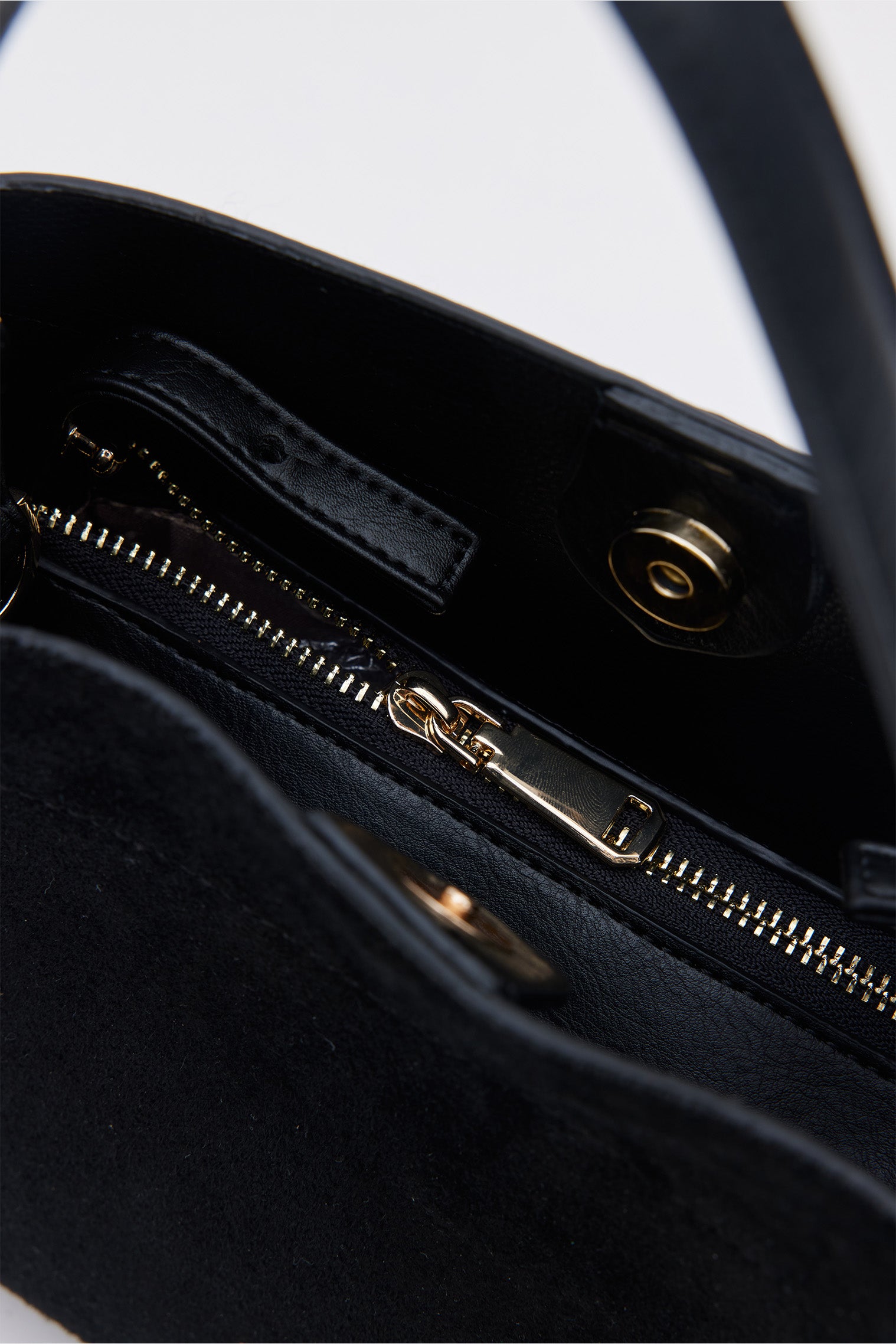 OGGO SUVEA LİTE SÜET DERİ Çapraz Çanta