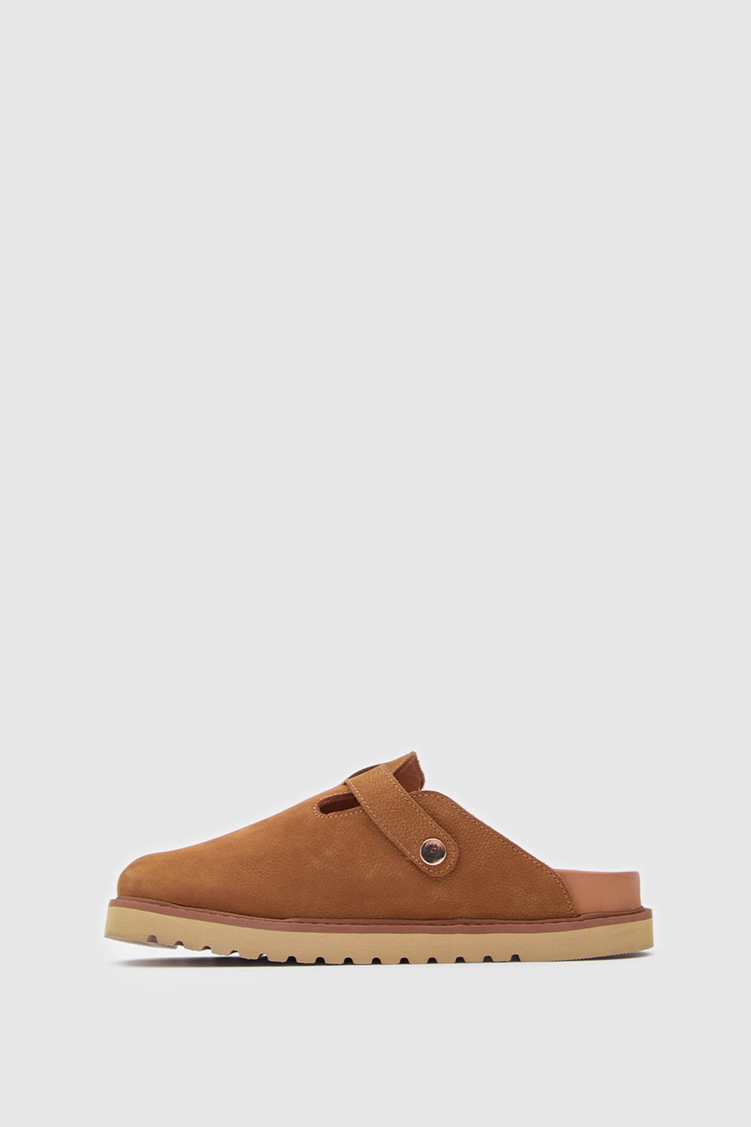 OGGO SUVEA NUBUK DERİ TERLİK