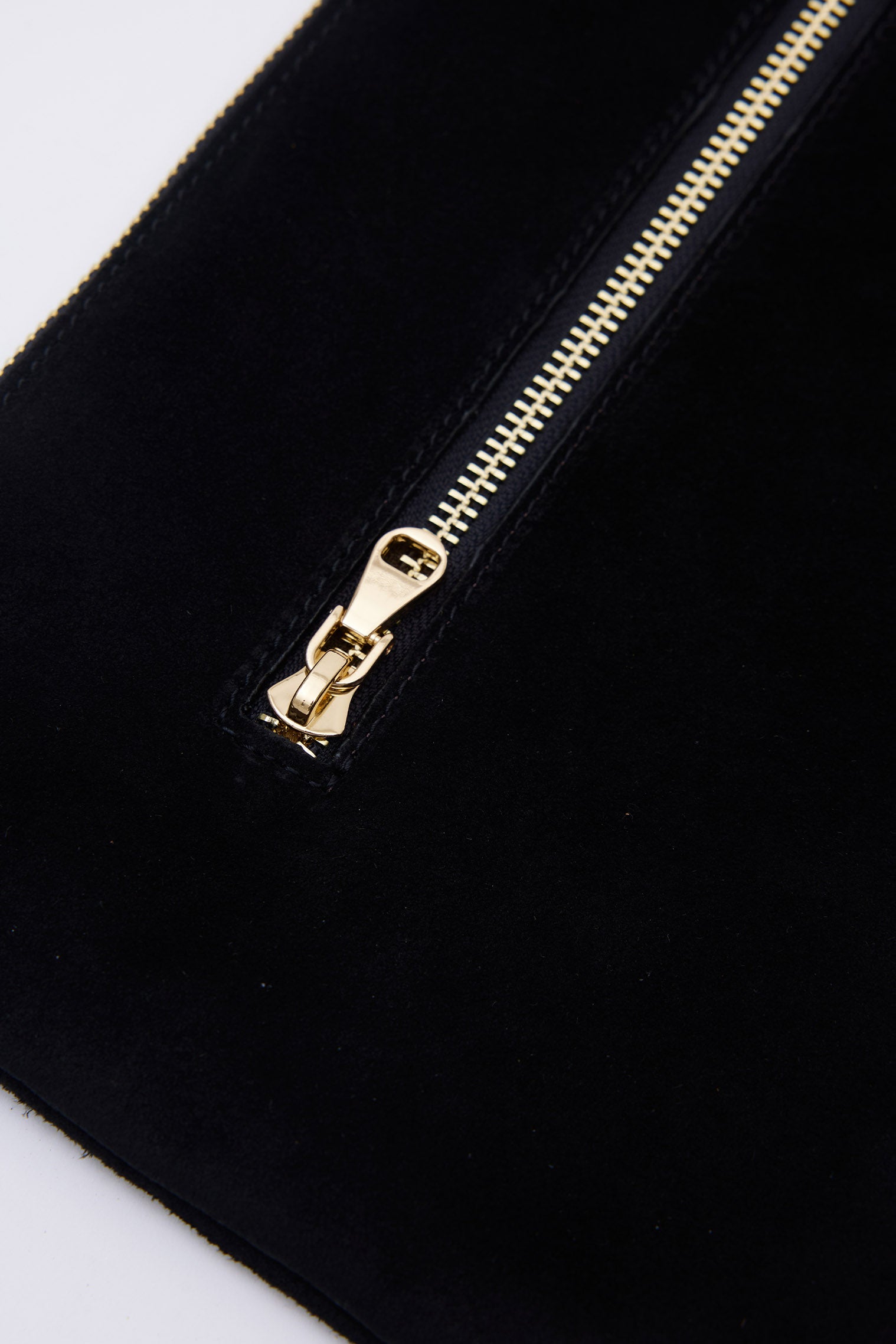 OGGO SUVEA SİYAH SÜET HAKİKİ DERİ Clutch
