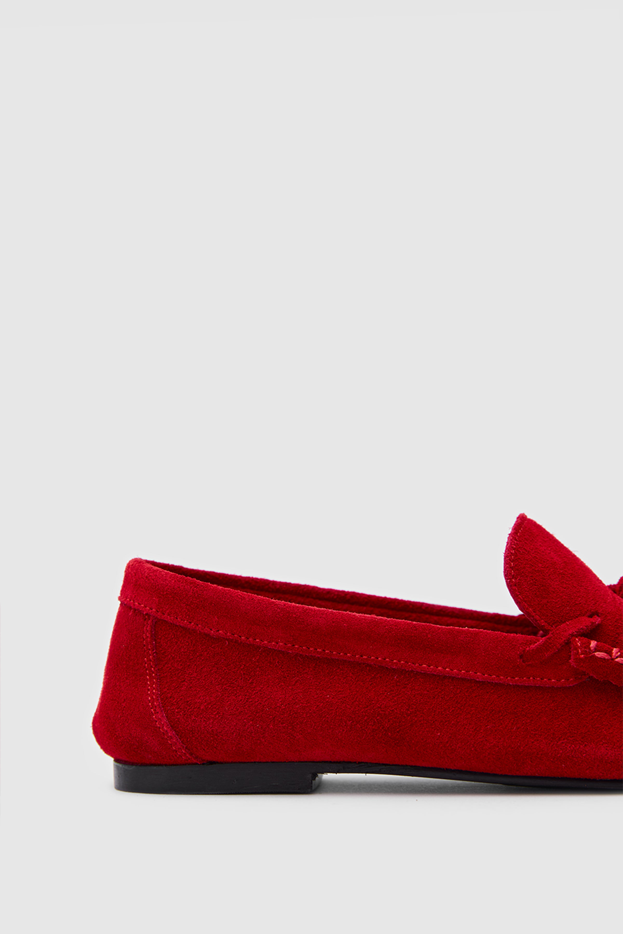 OGGO SUVEA SÜET HAKİKİ DERİ FİYONLU & SARAÇLI LOAFER