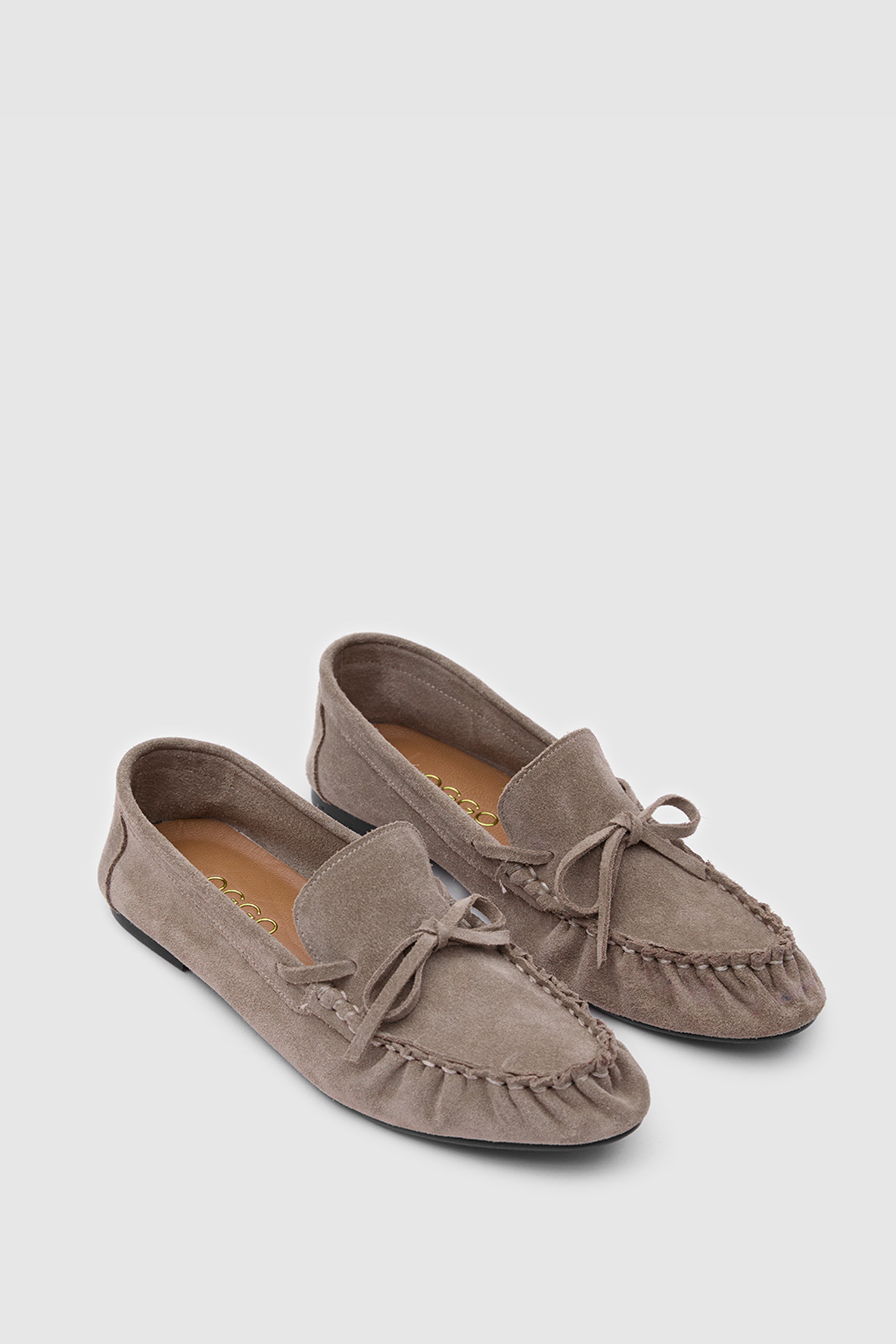 OGGO SUVEA SÜET HAKİKİ DERİ FİYONLU & SARAÇLI LOAFER