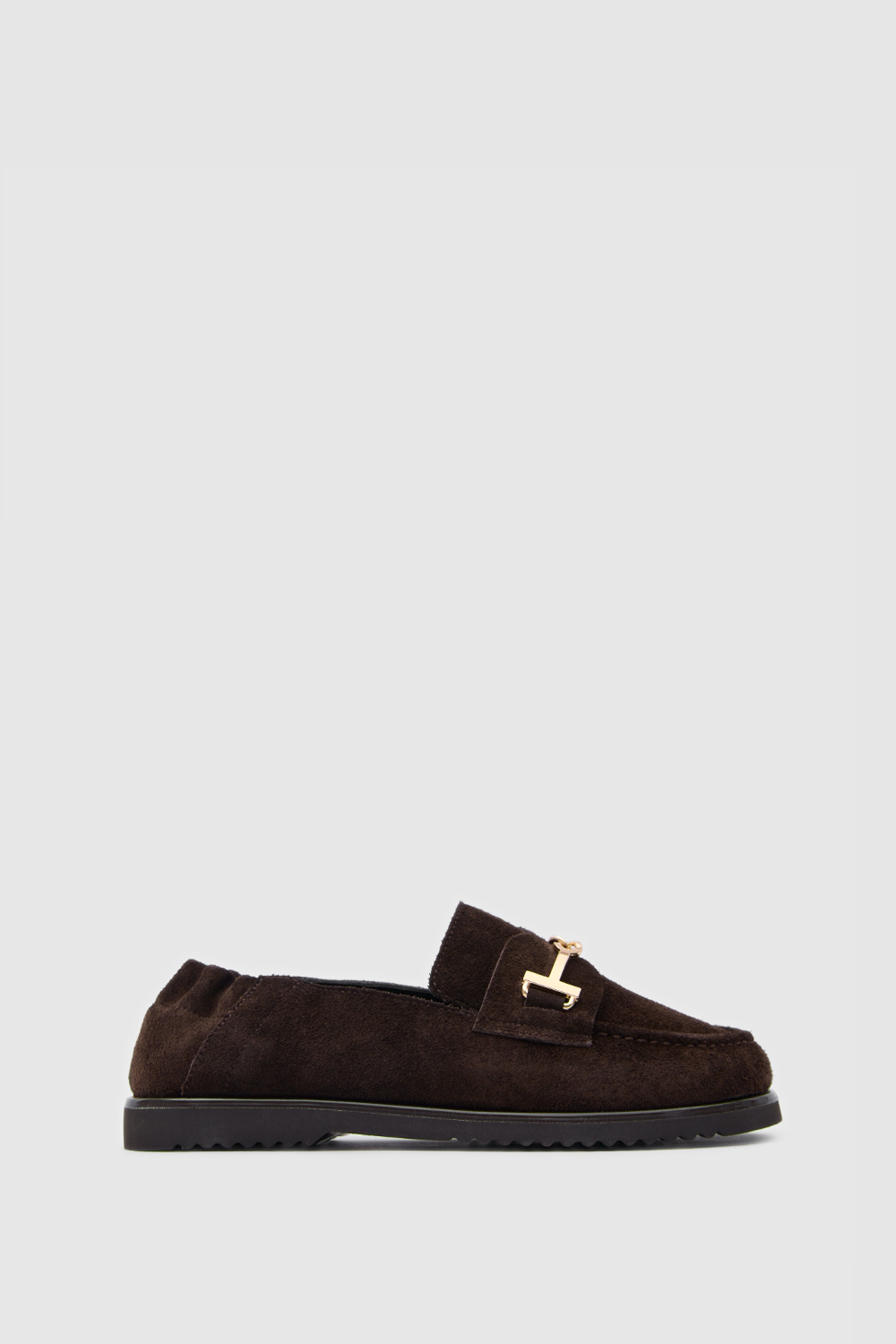 SUVEA ARIO Suede Loafer