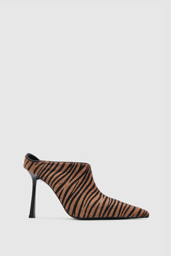 SUVEA ZERA Leather Heeled