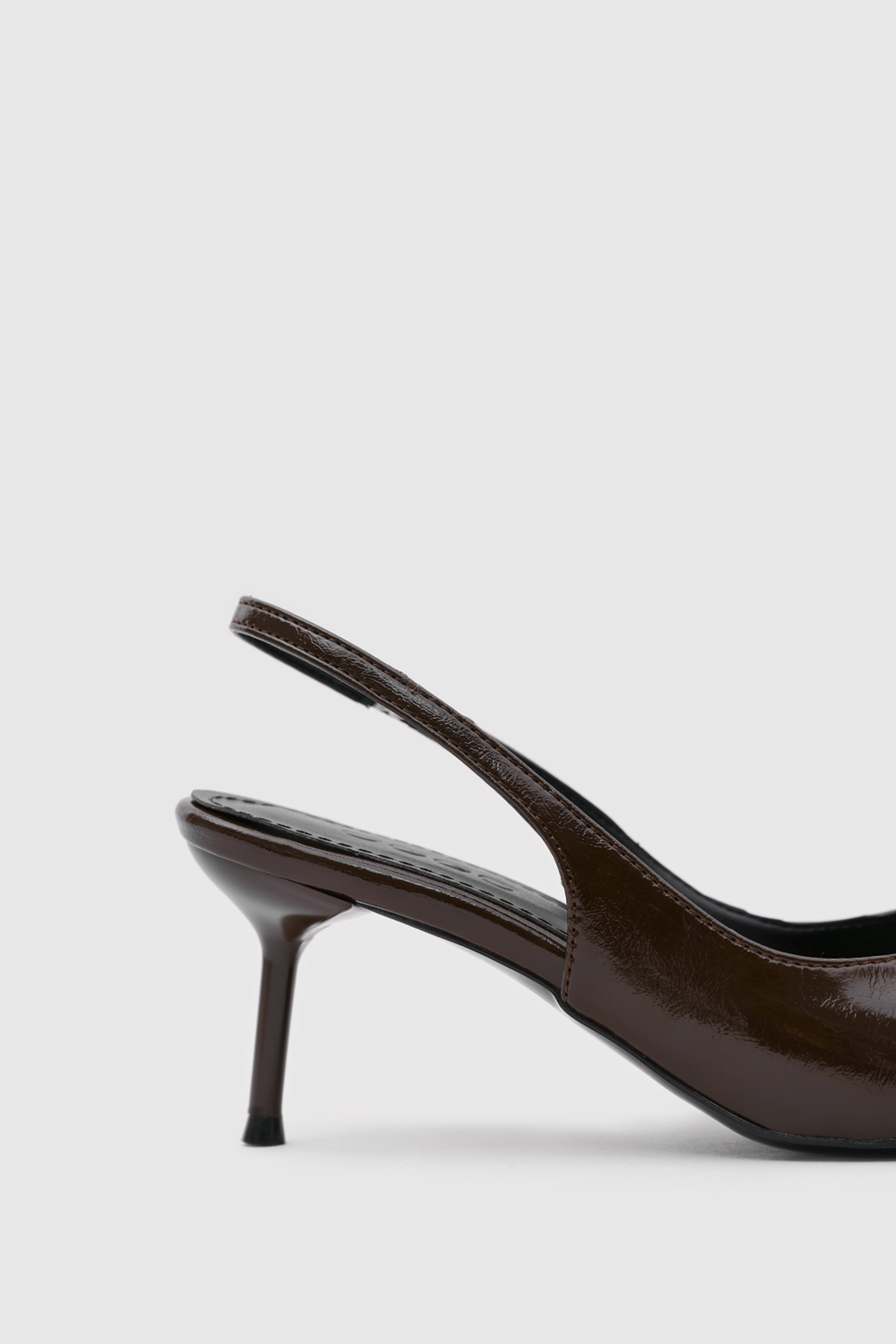 SUVEA AUREA Leather Slingback Heel