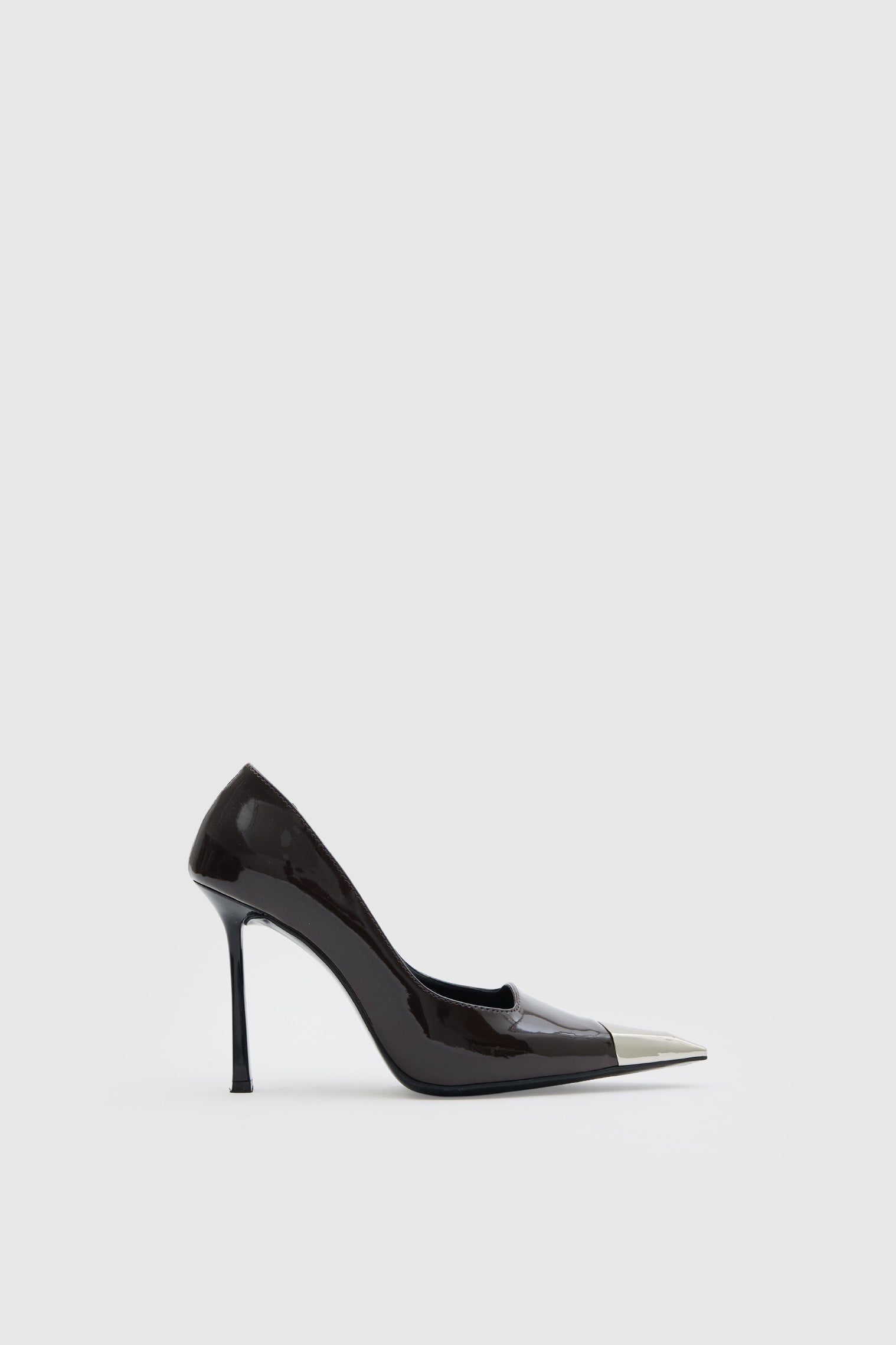 OGGO TOPUKLU RUGAN AYAKKABI - BURUN DETAYLI STİLETTO