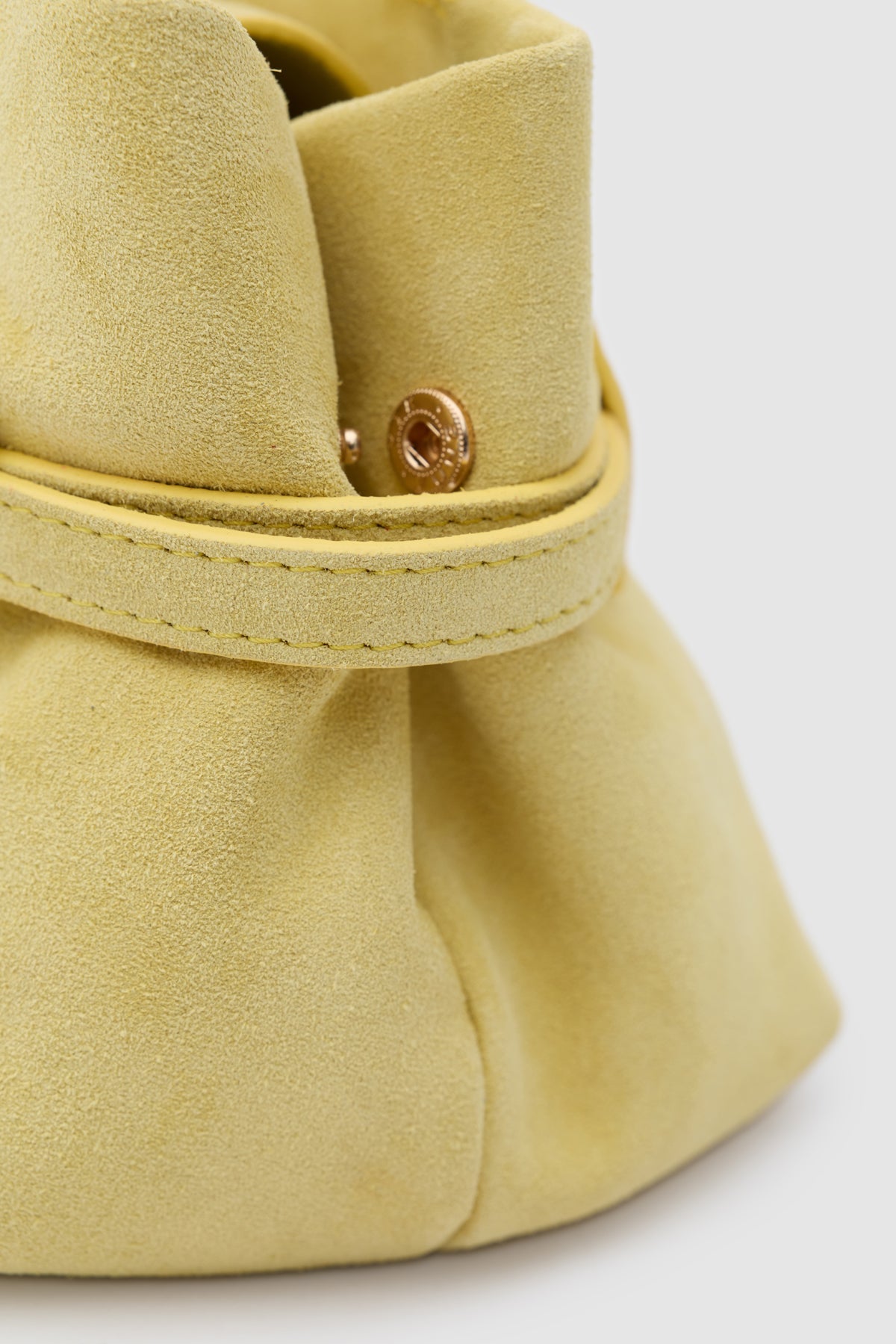 SUVEA NORA Mini Suede